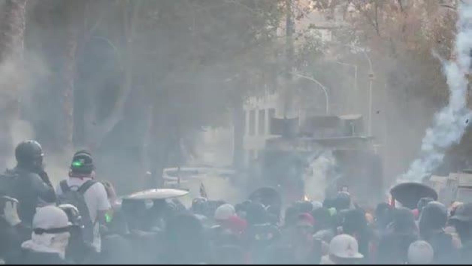 Las protestas violentas vuelven a la capital de Chile