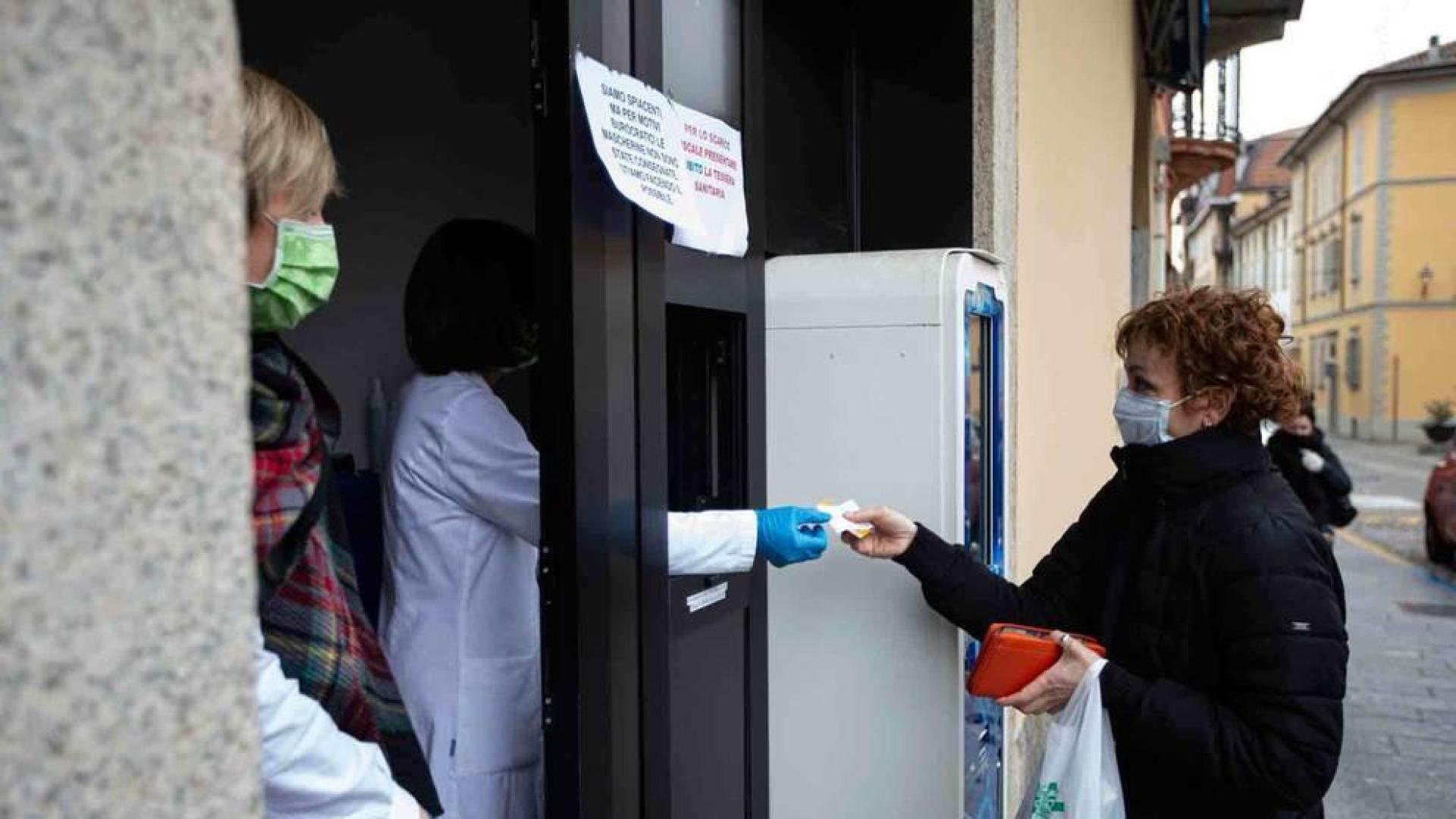 Italia prohíbe los desplazamientos en todo el país por el coronavirus