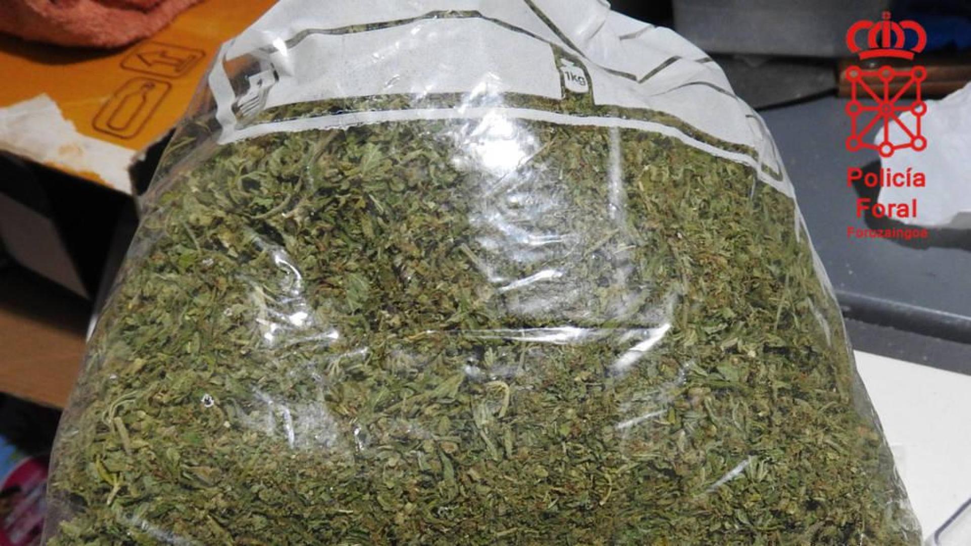 Bolsa con marihuana incautada al detenido en Pamplona