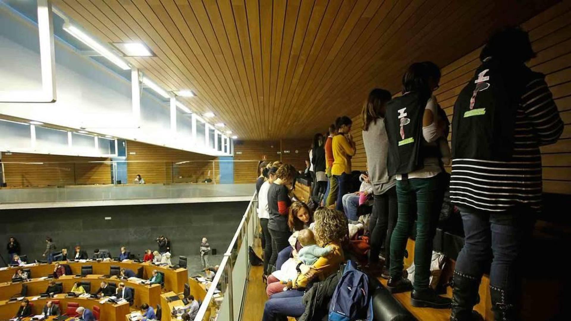 Hacienda debe devolver a unas 20 madres el IRPF por no contestarles