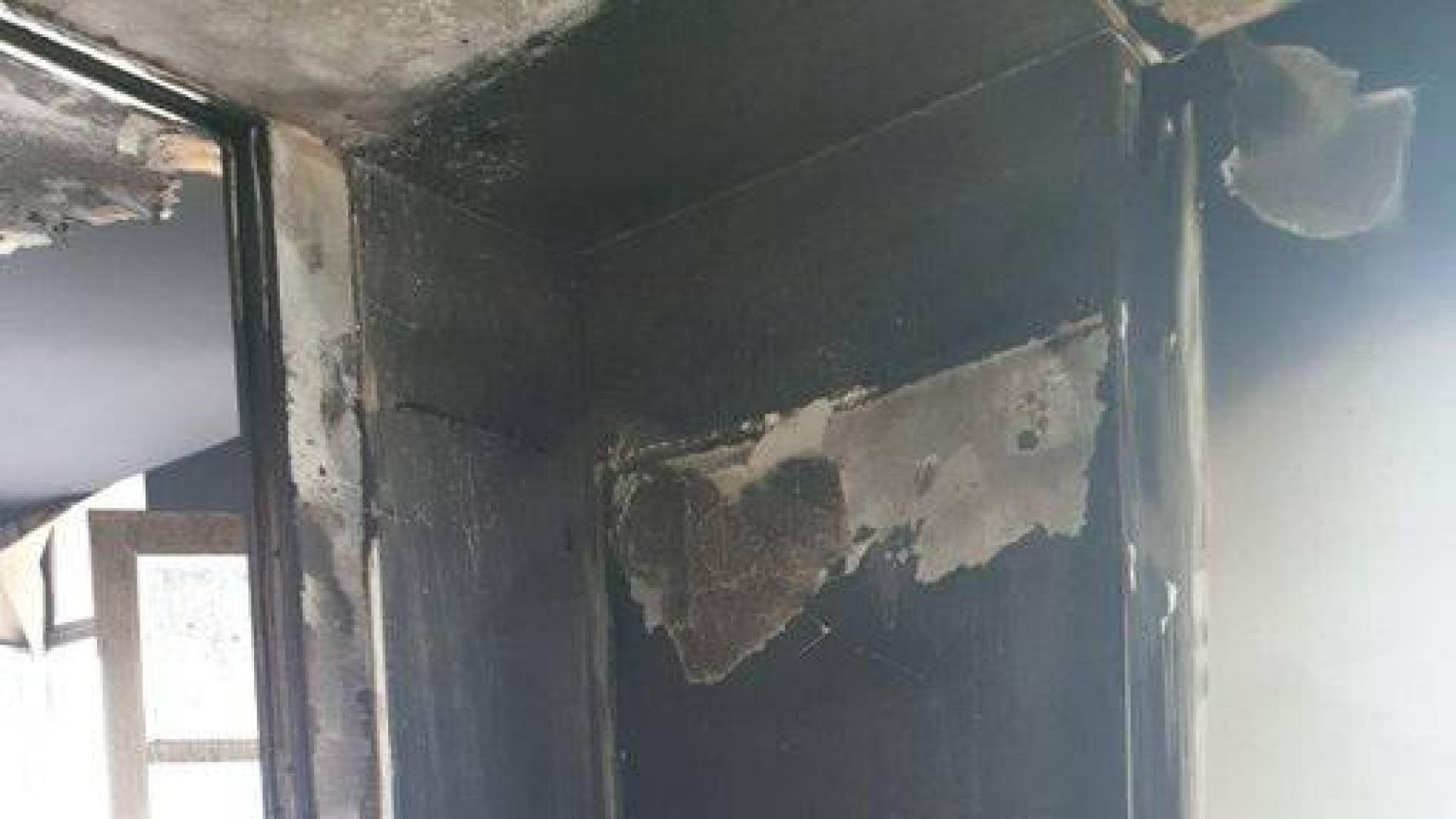 Atendidas dos personas de edad avanzada tras un incendio en la calle Ansoleaga