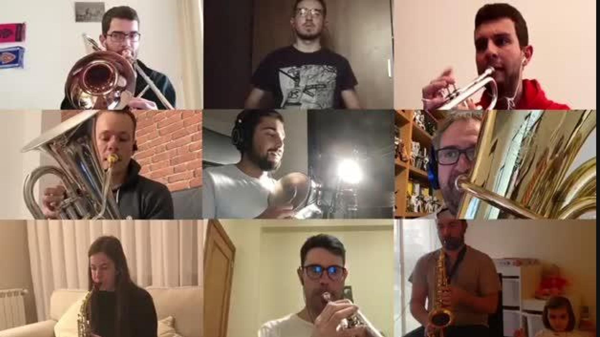 'El encierro' de la Txaranga de Carcastillo