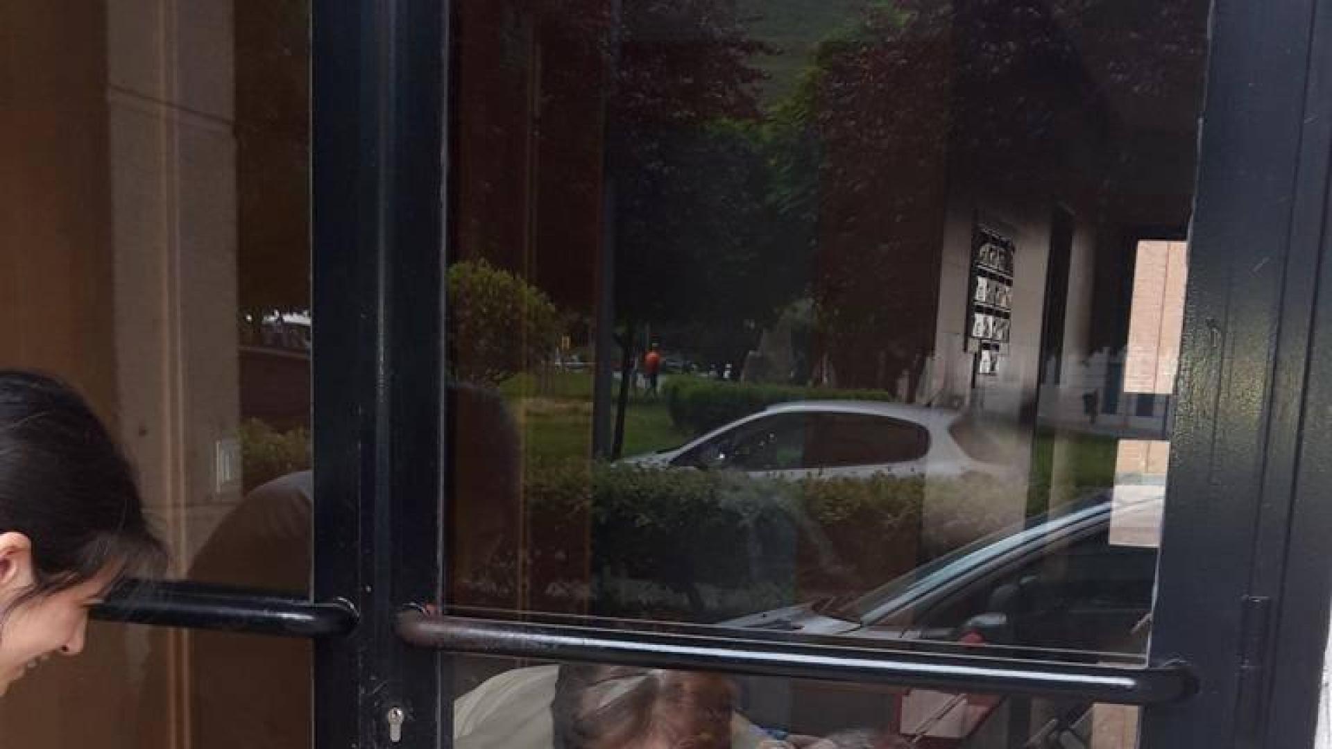 Imágenes enviadas por los lectores donde muestran cómo pasan el aislamiento en casa por el coronavirus.