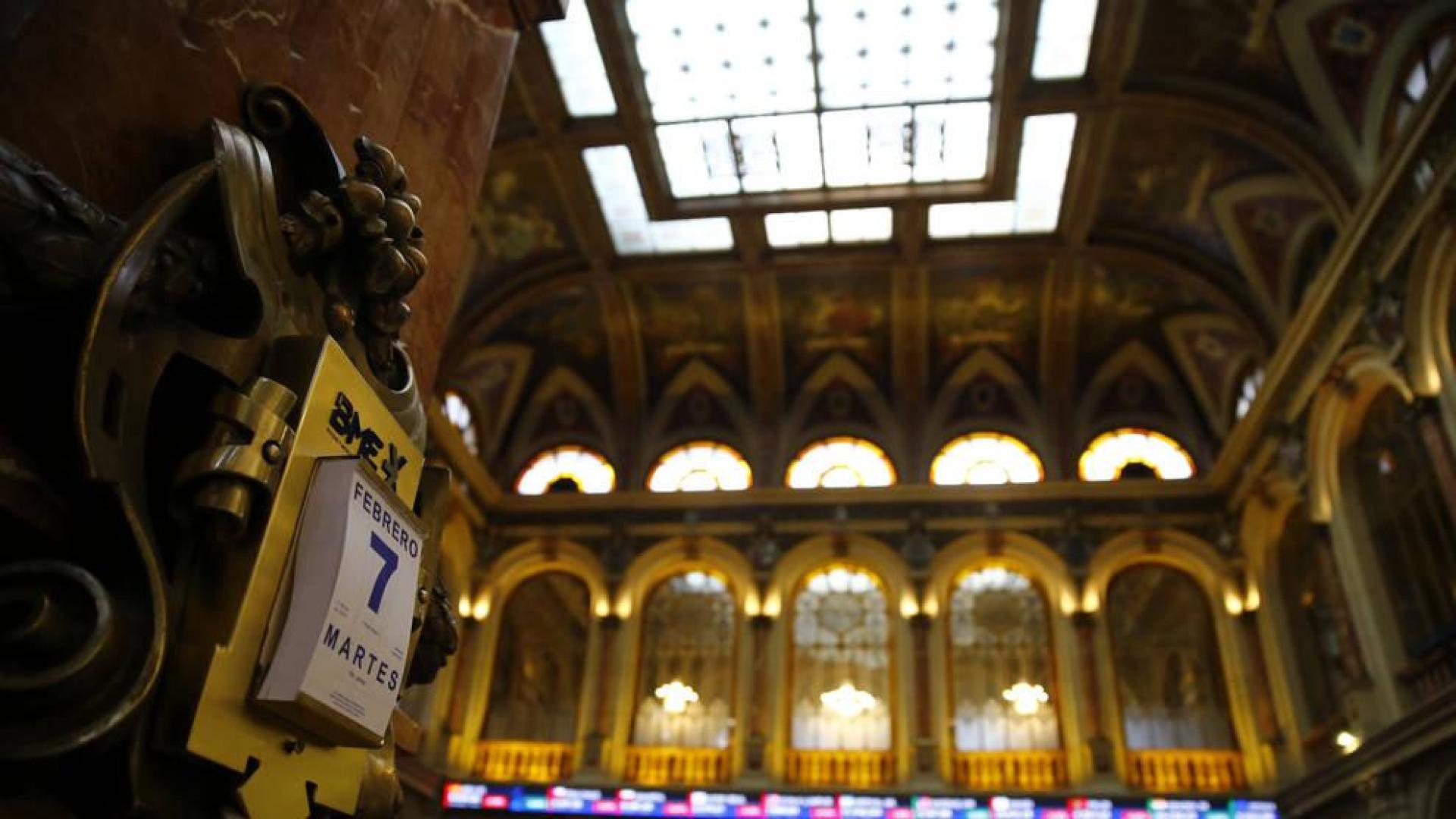 La banca arrastra al IBEX 35, que cae el 0,28% y entra en pérdidas anuales