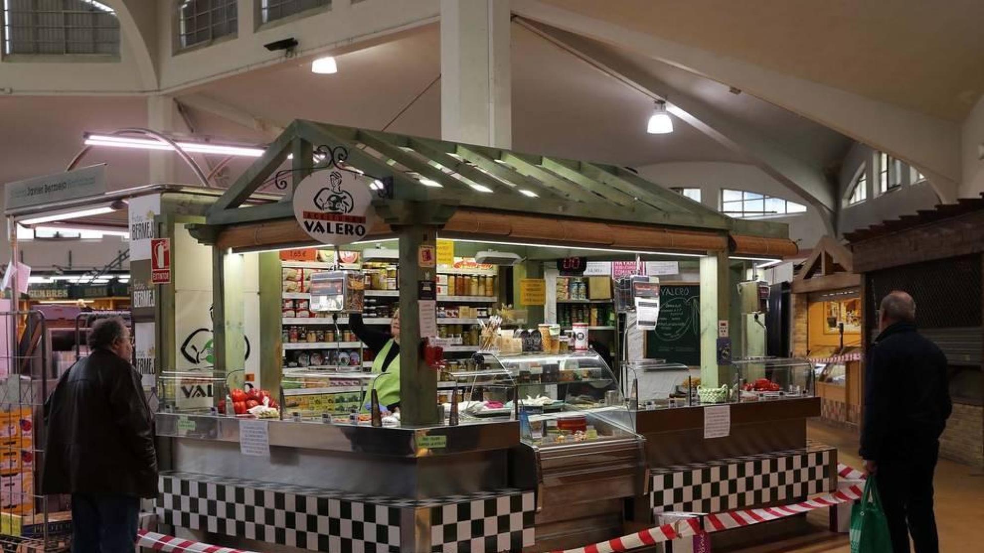 Los mercados de Pamplona de protegen ante el coronavirus