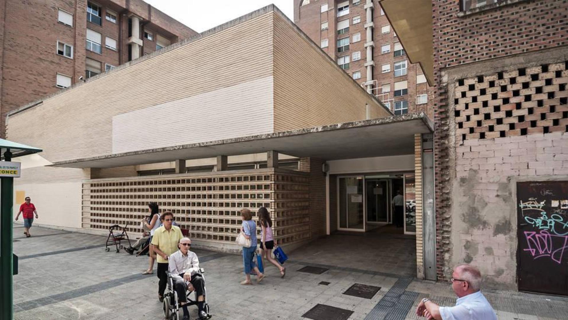 La propiedad del centro de salud de Azpilagaña, objeto de disputa