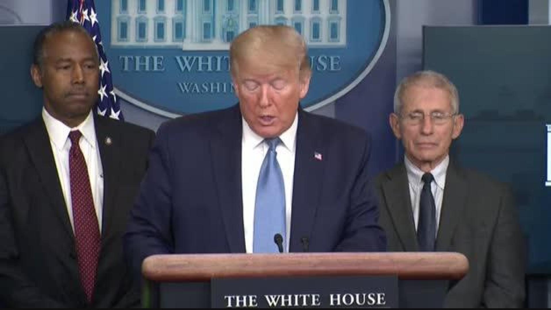 Vídeo | Trump pide a los americanos que se queden en casa para luchar contra el "enemigo invisible"