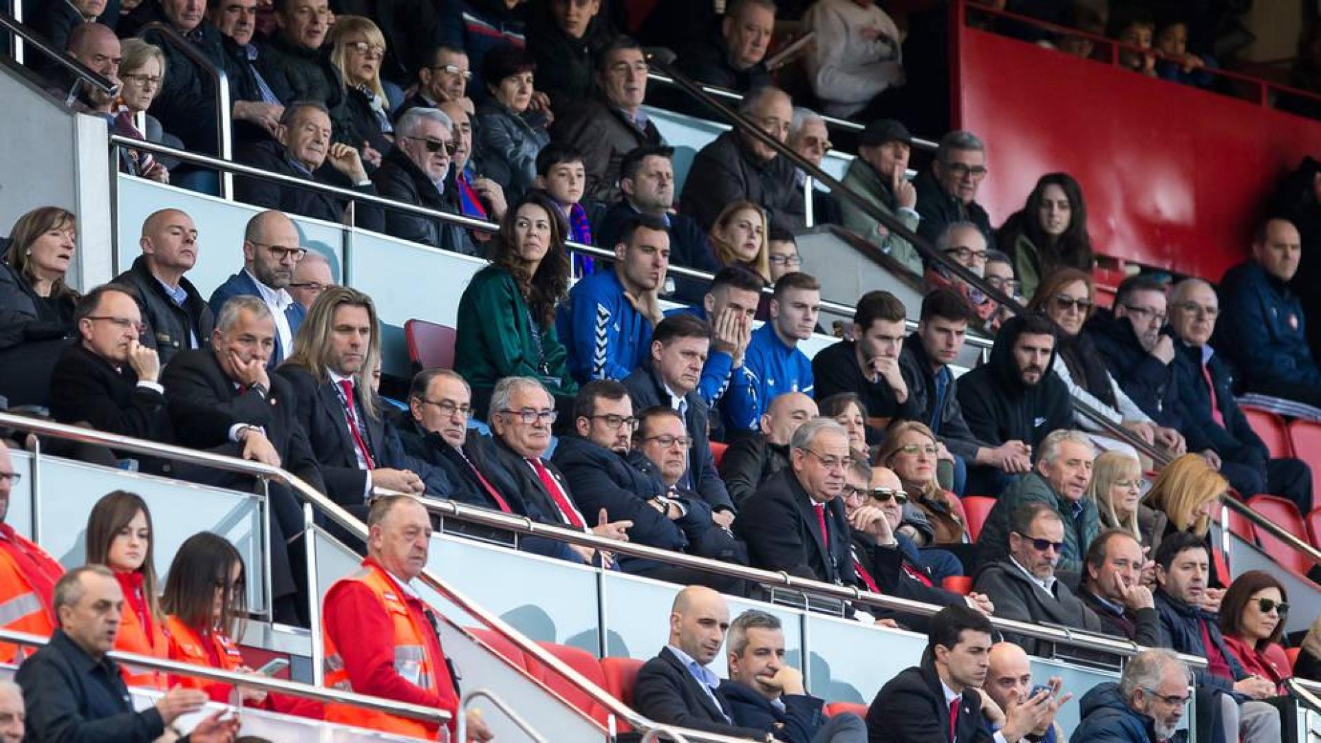 Osasuna y sus jugadores, dispuestos a entenderse