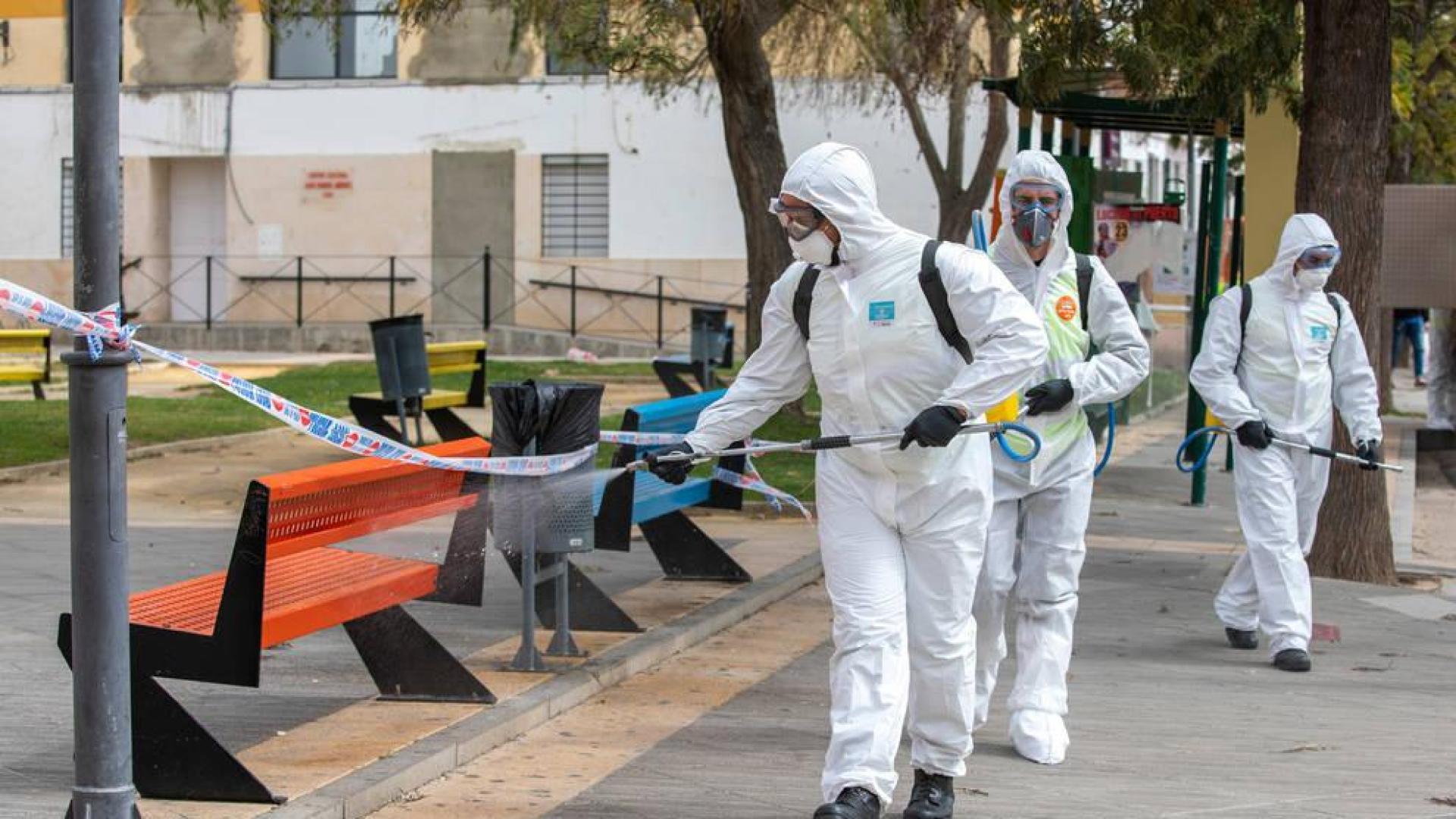 La UME se desplaza a Pamplona para realizar labores de desinfección