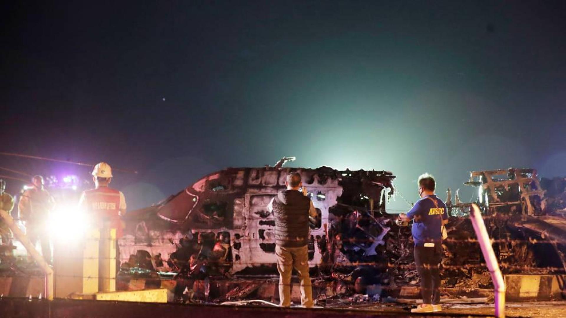 Ocho muertos en el incendio de un avión-ambulancia al despegar en Manila