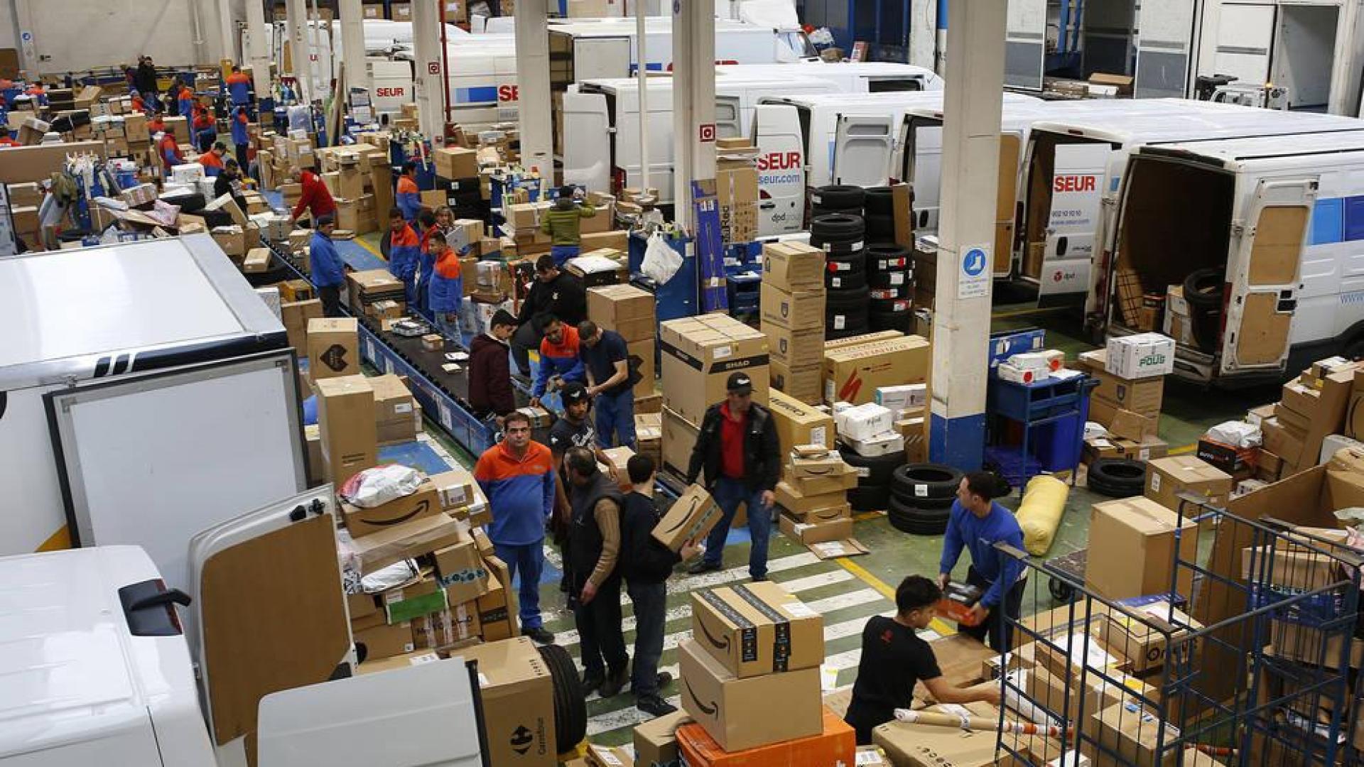 Las compras 'online', 7.000 paquetes por día