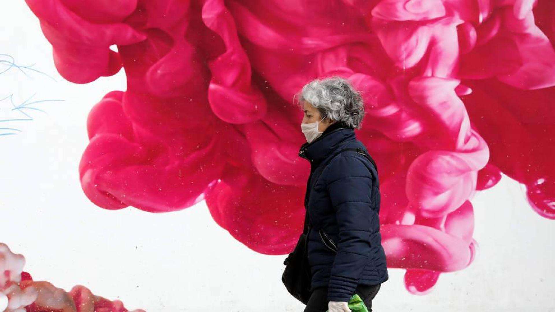 Esta pandemia provocada por el Covid-19 nos ha dejado imágenes únicas de nuestras ciudades y pueblos. Momentos que han captado nuestros fotoperiodistas y que resumen el impacto que esta enfermedad está provocando en Navarra