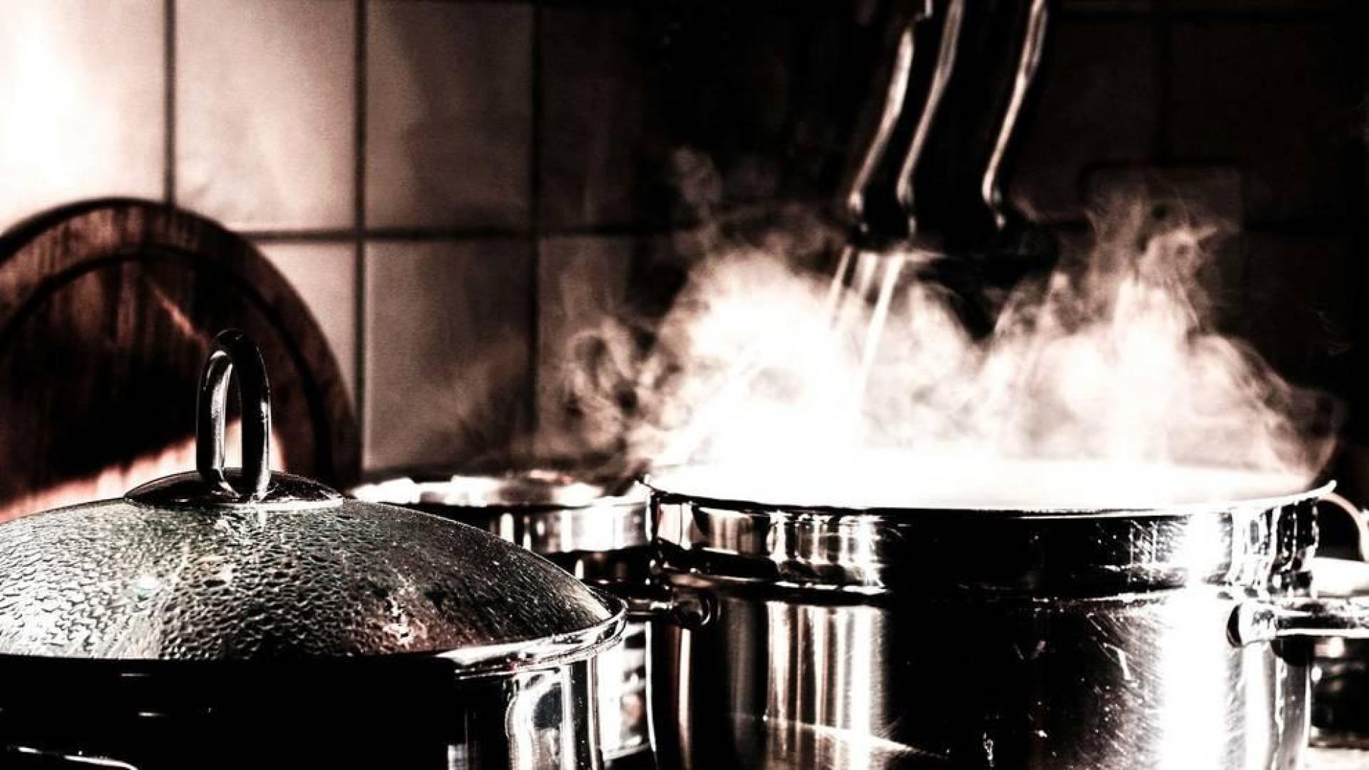 El chef que prepara callos solidarios