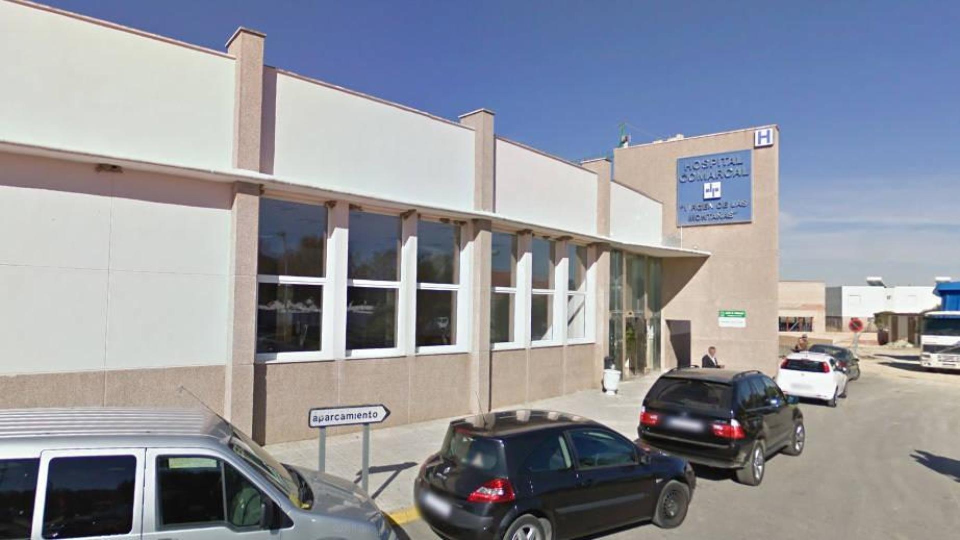 Una mujer se lleva por la fuerza de un hospital a su marido aislado por Covid-19