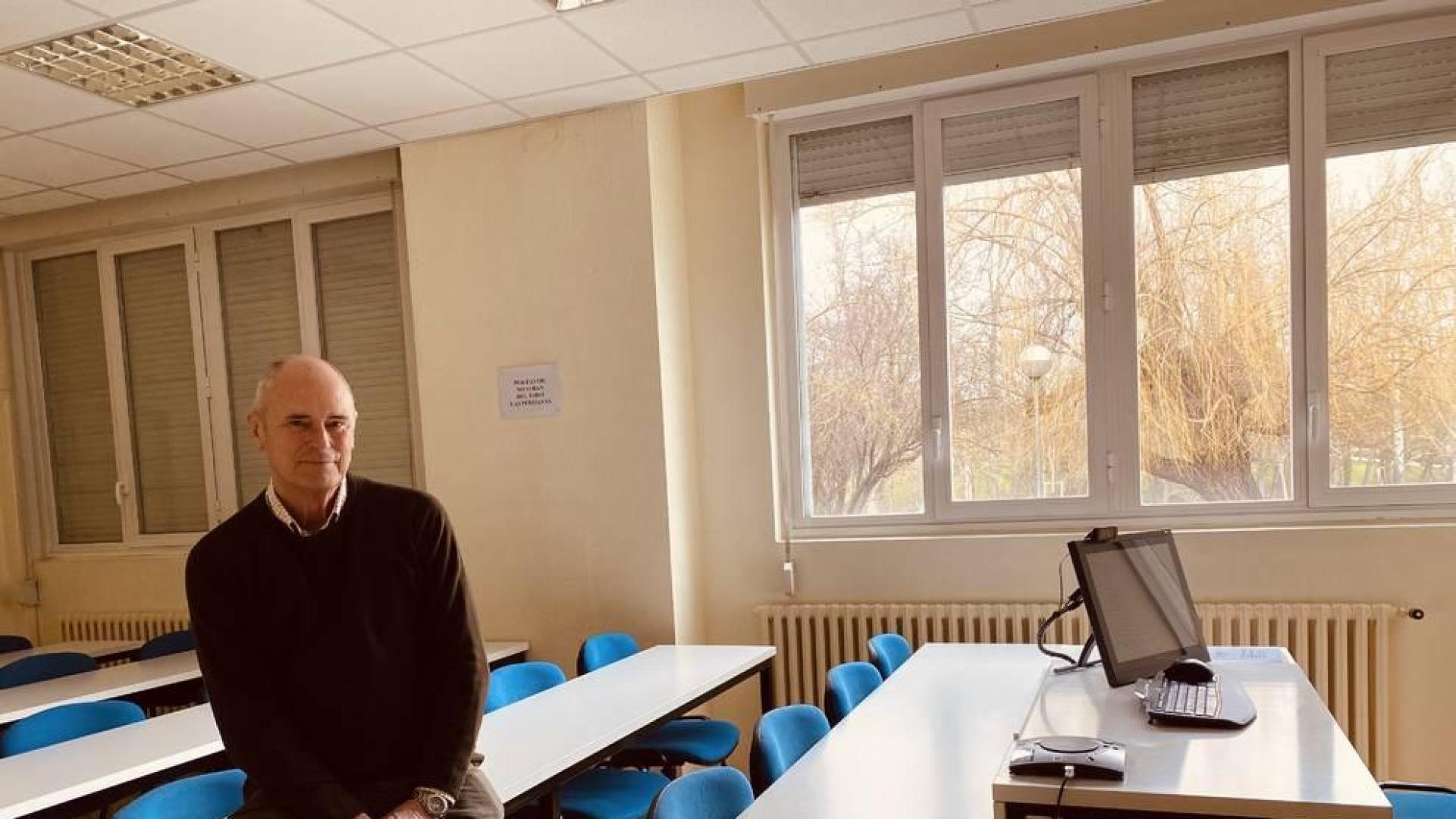 El profesor Gabriel Basterra Del Río ha vuelto a las aulas.