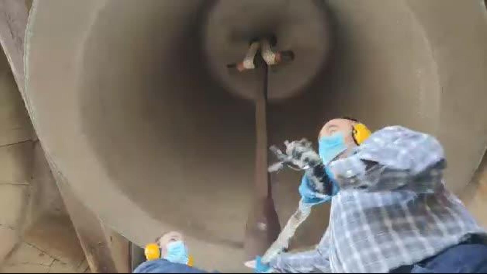 Vídeo: Las campanas de las iglesias navarras repican en recuerdo de los fallecidos