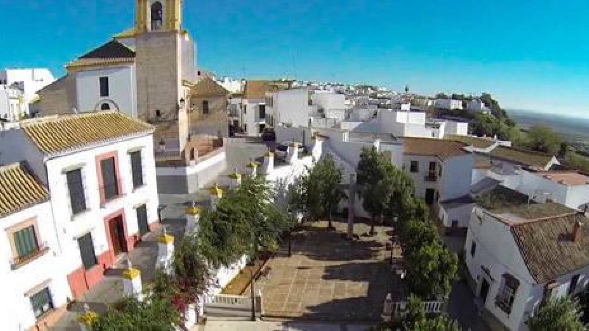 Denunciada una madre en Sevilla por abandono de su hijo detectado varias veces fuera de casa