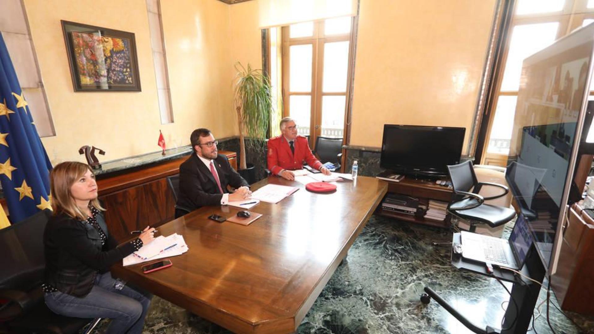 Remírez destaca la coordinación en seguridad en la reunión presidida por el Rey