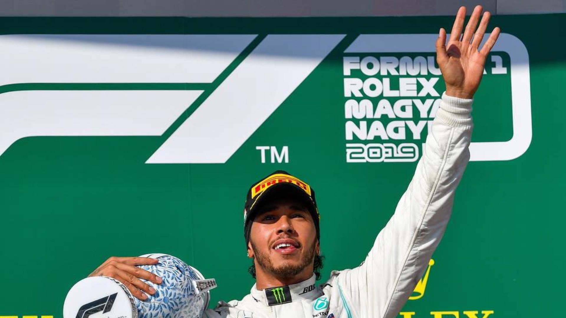 Hamilton, en el podio del último Gran Premio de Hungría en 2019.