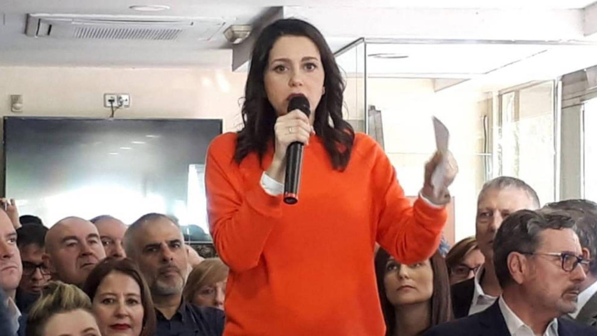 Arrimadas insiste en la unidad constitucionalista para "no perder ni un voto"