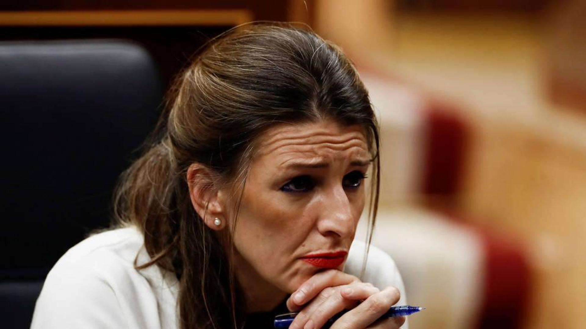La ministra de Trabajo, Yolanda Diaz, en el pleno celebrado este jueves en el Congreso de los Diputados