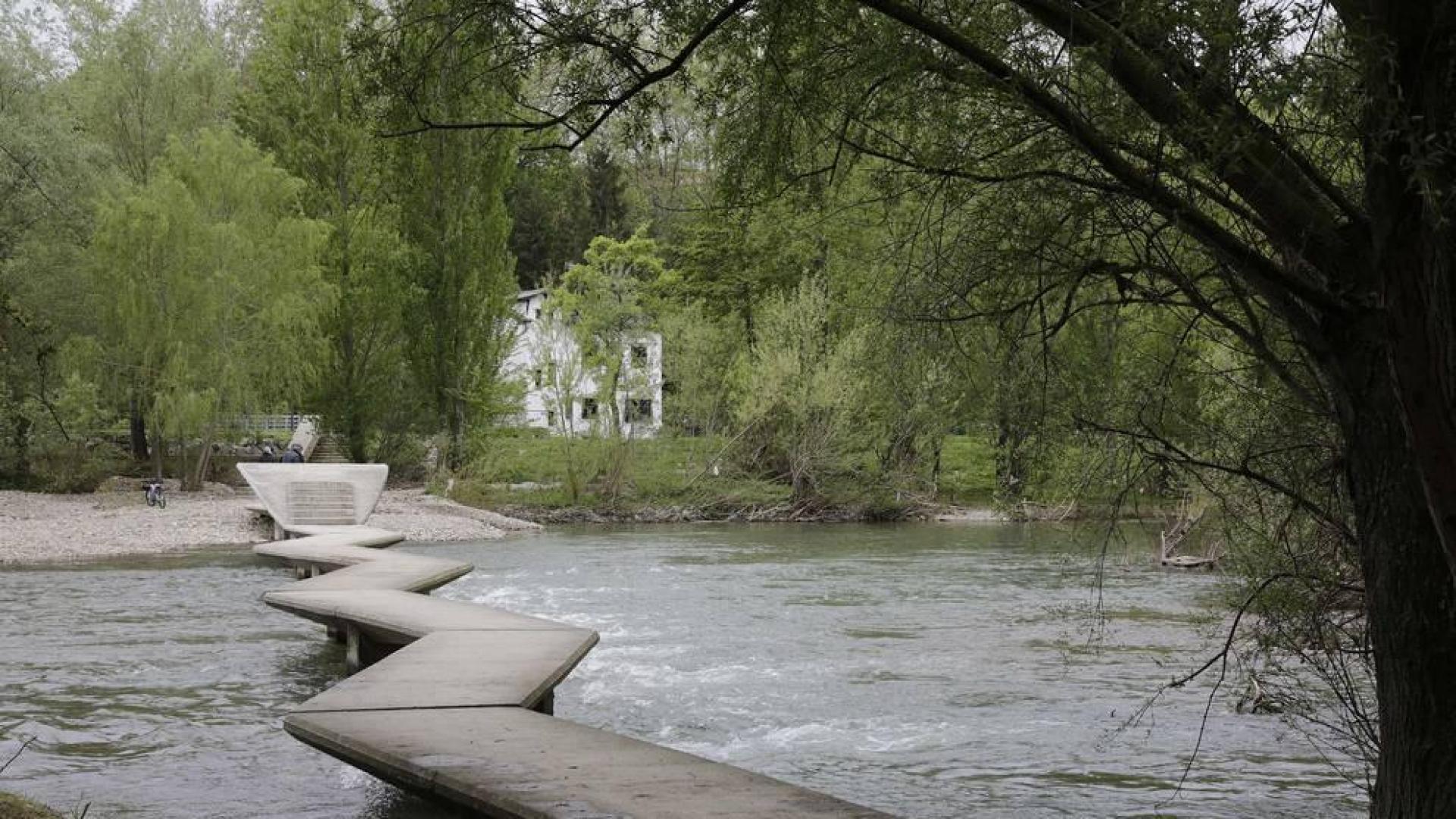 Las pasarelas del río Arga de Pamplona: una reapertura muy transitada