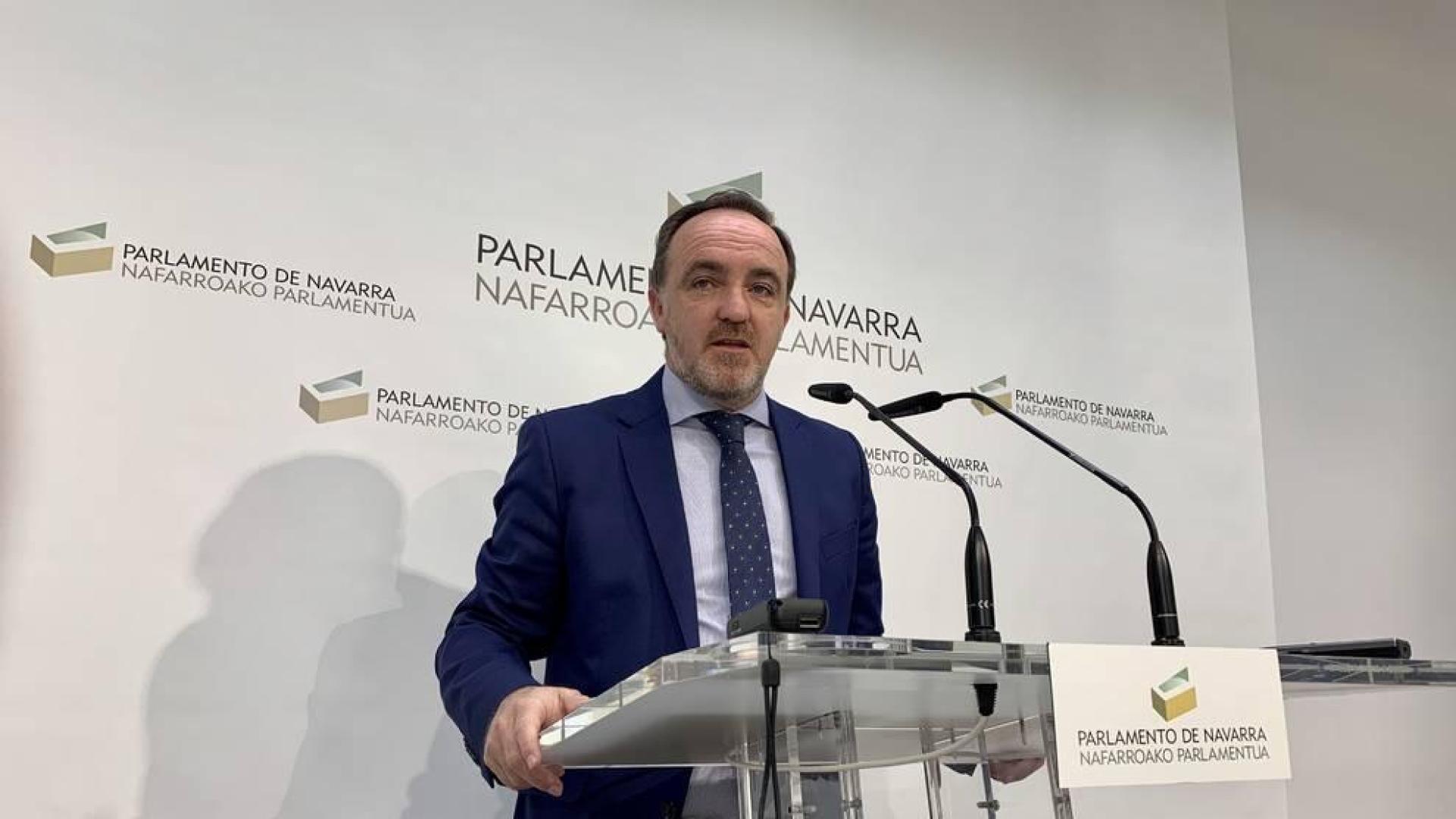 El Parlamento pide a la presidenta de Madrid, Díaz Ayuso, una rectificación. 