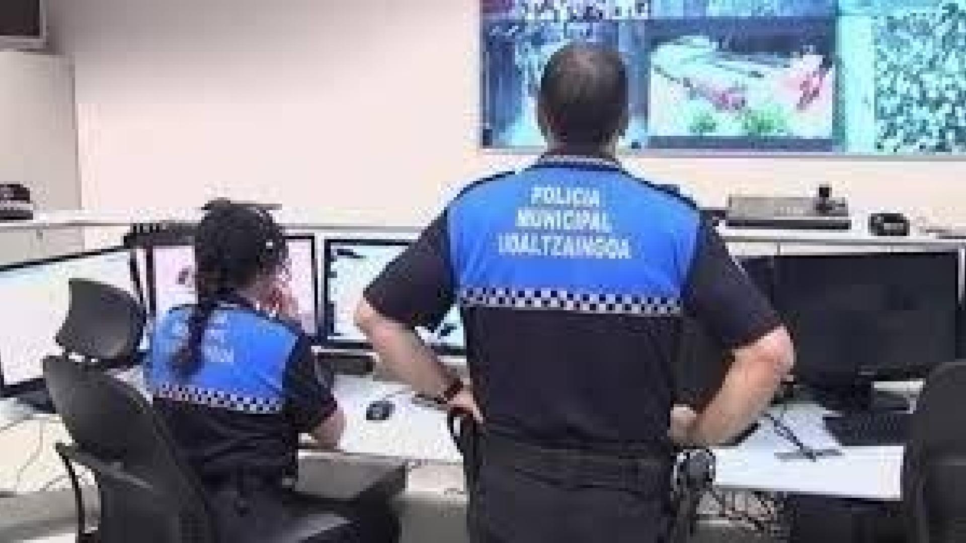 Detenidos dos menores por agredir a un hombre en Pamplona y robarle la cartera