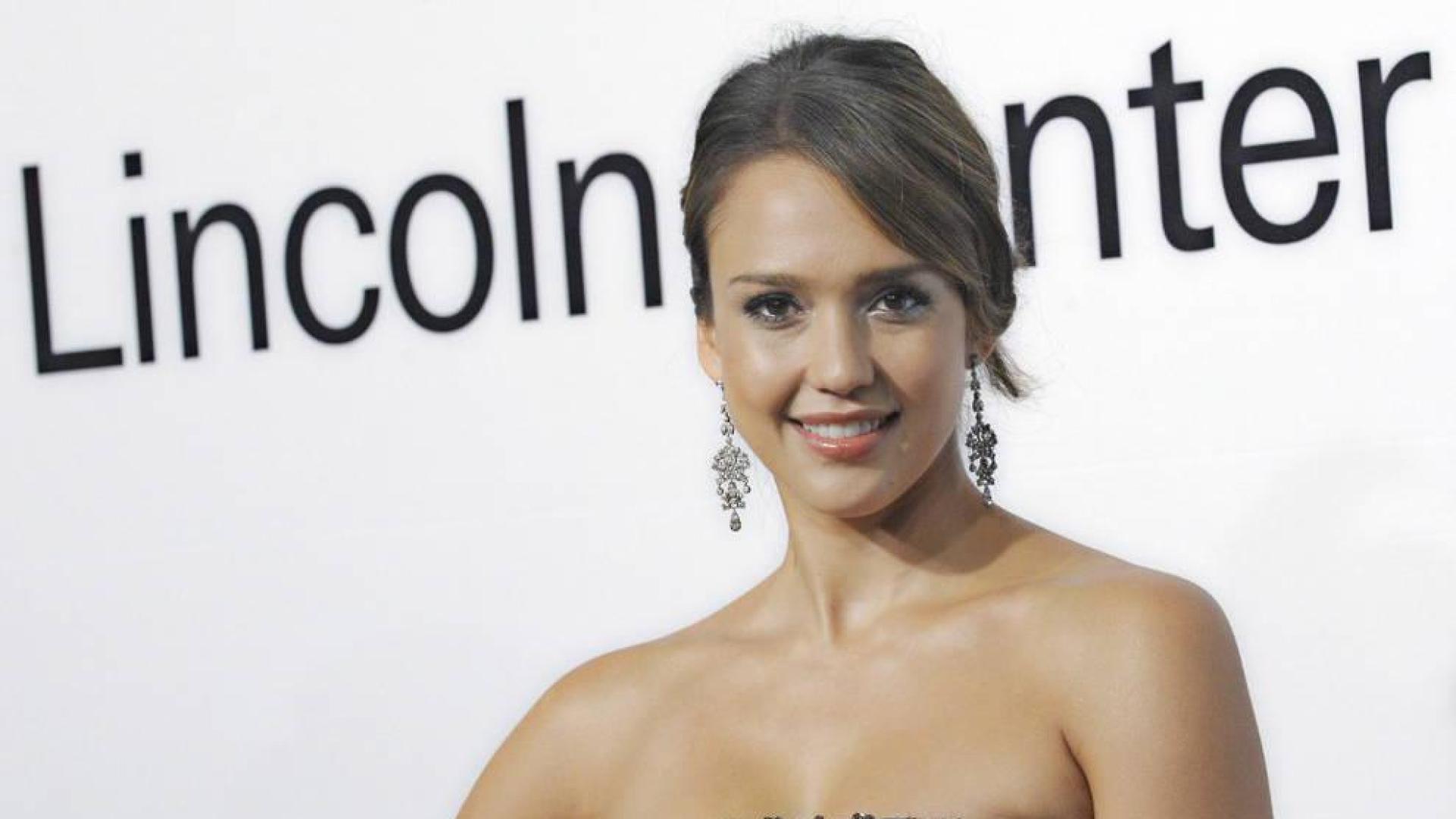 Jessica Alba será madre por tercera vez