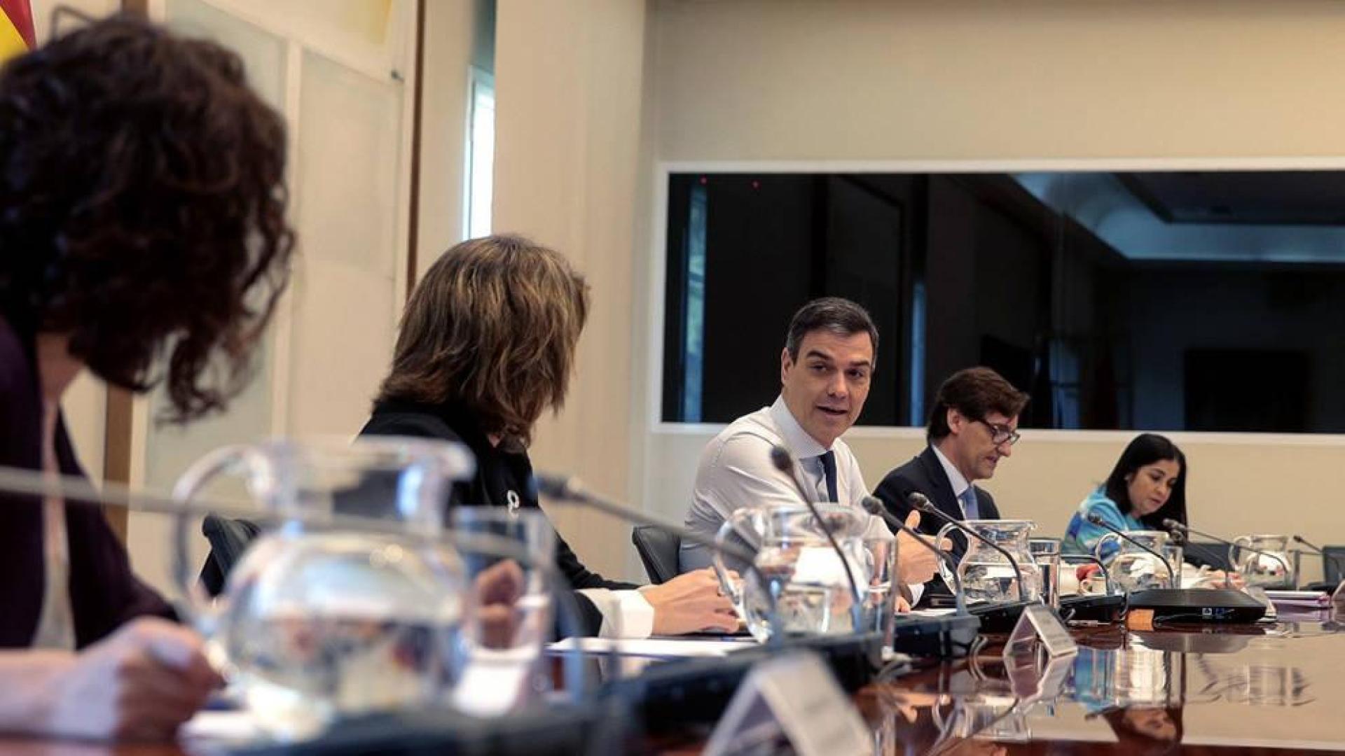 Los municipios de hasta 10.000 habitantes en fase 1 no tendrán horario para paseos