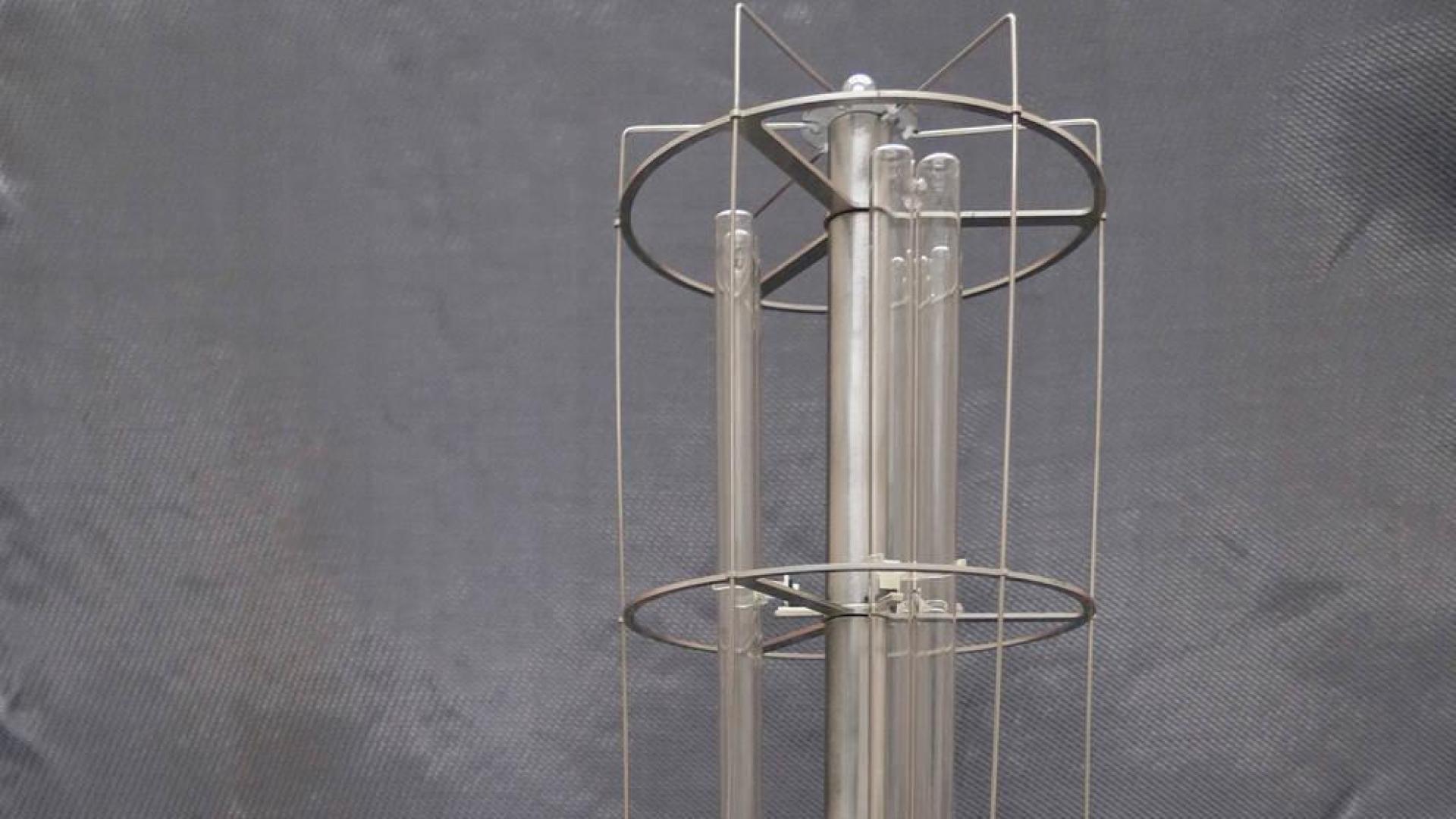 Un profesor de la UPNA realiza una máquina para esterilización de ambientes sanitarios