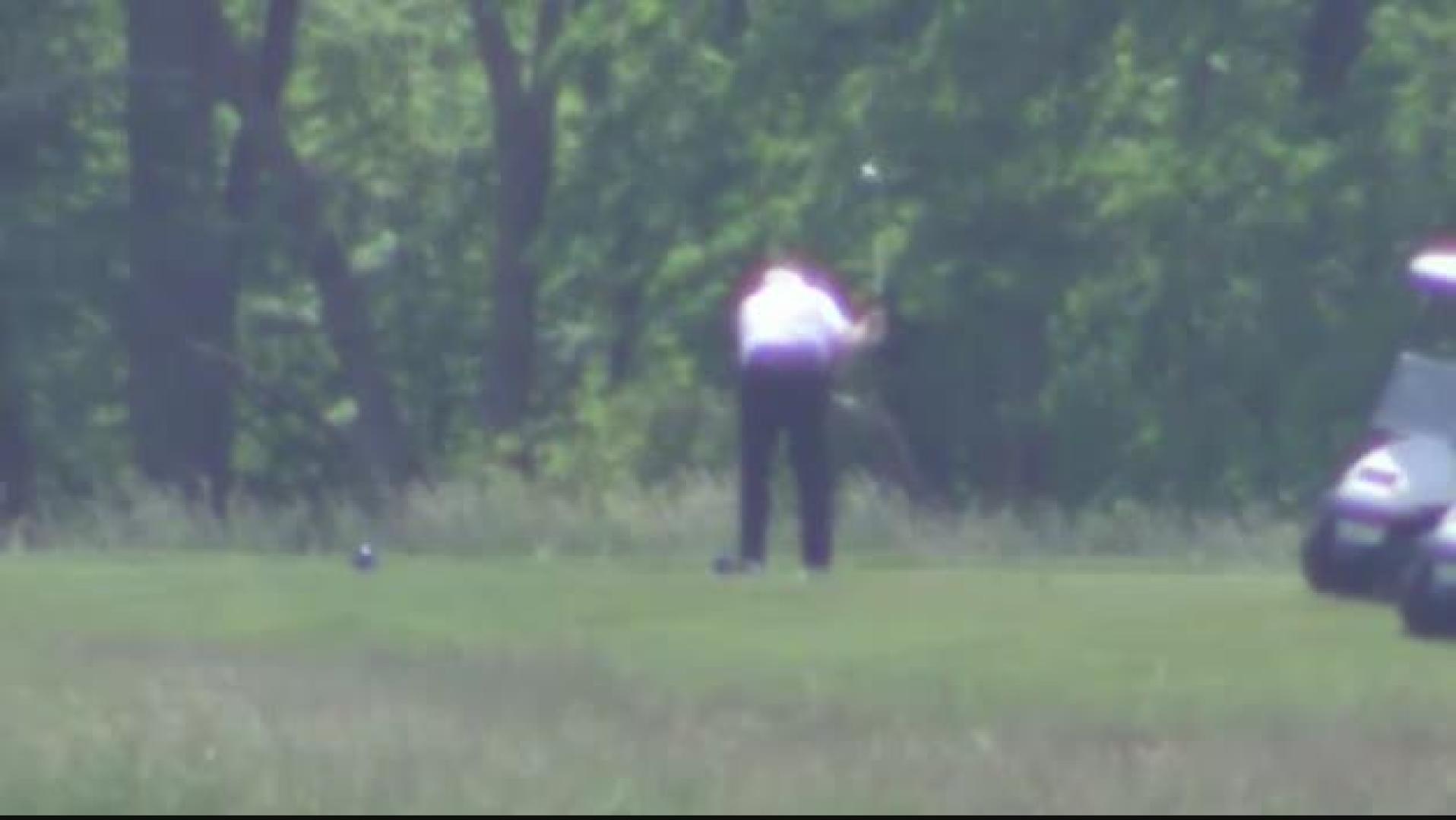 Vídeo | Trump vuelve a jugar al golf en plena pandemia