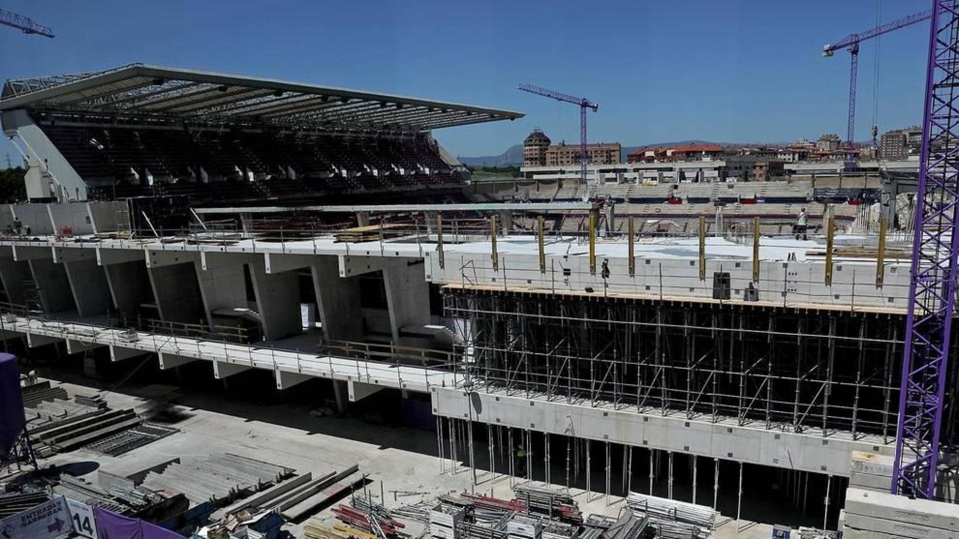 La nueva grada alta en Gol, Sur y Lateral comenzará a instalarse en junio