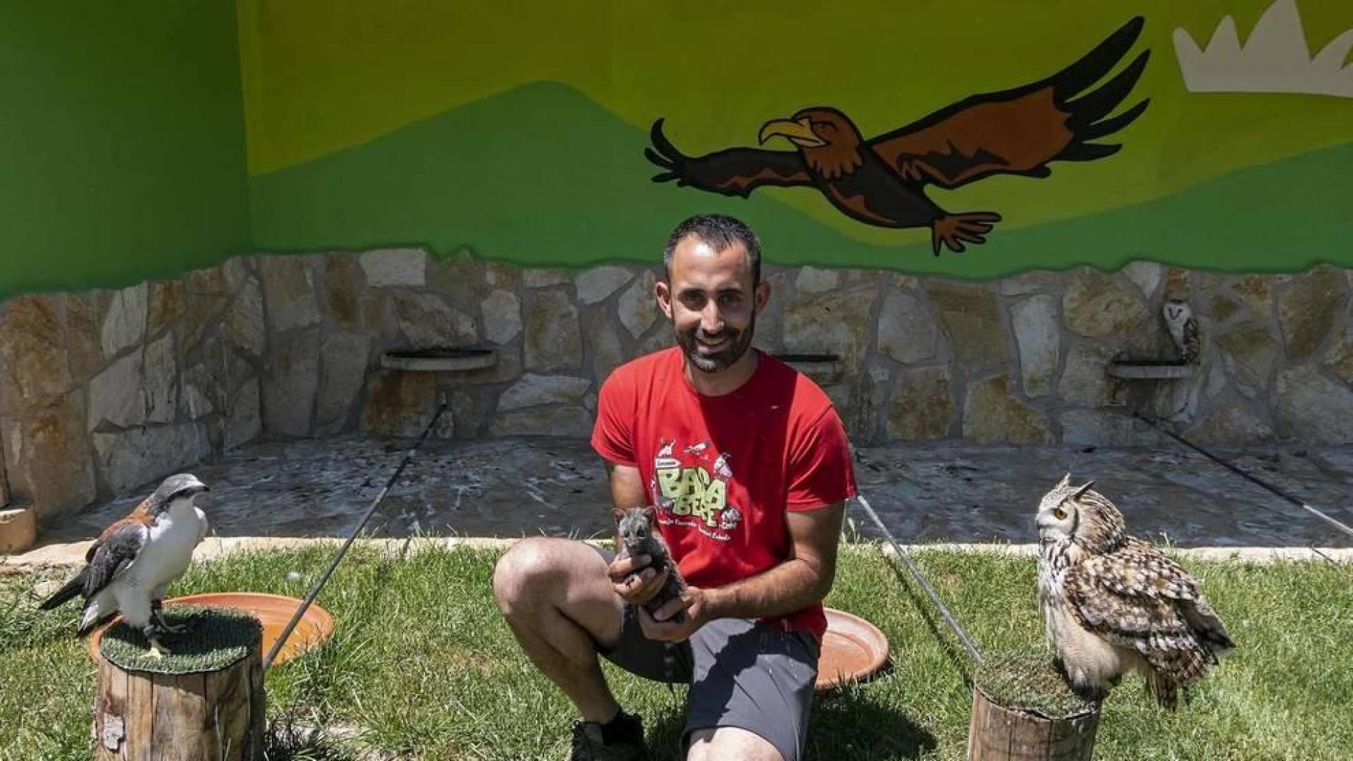 En el centro de Lezaun se acogen y se atienden animales en riesgo, abandono, maltrato o descomisados.