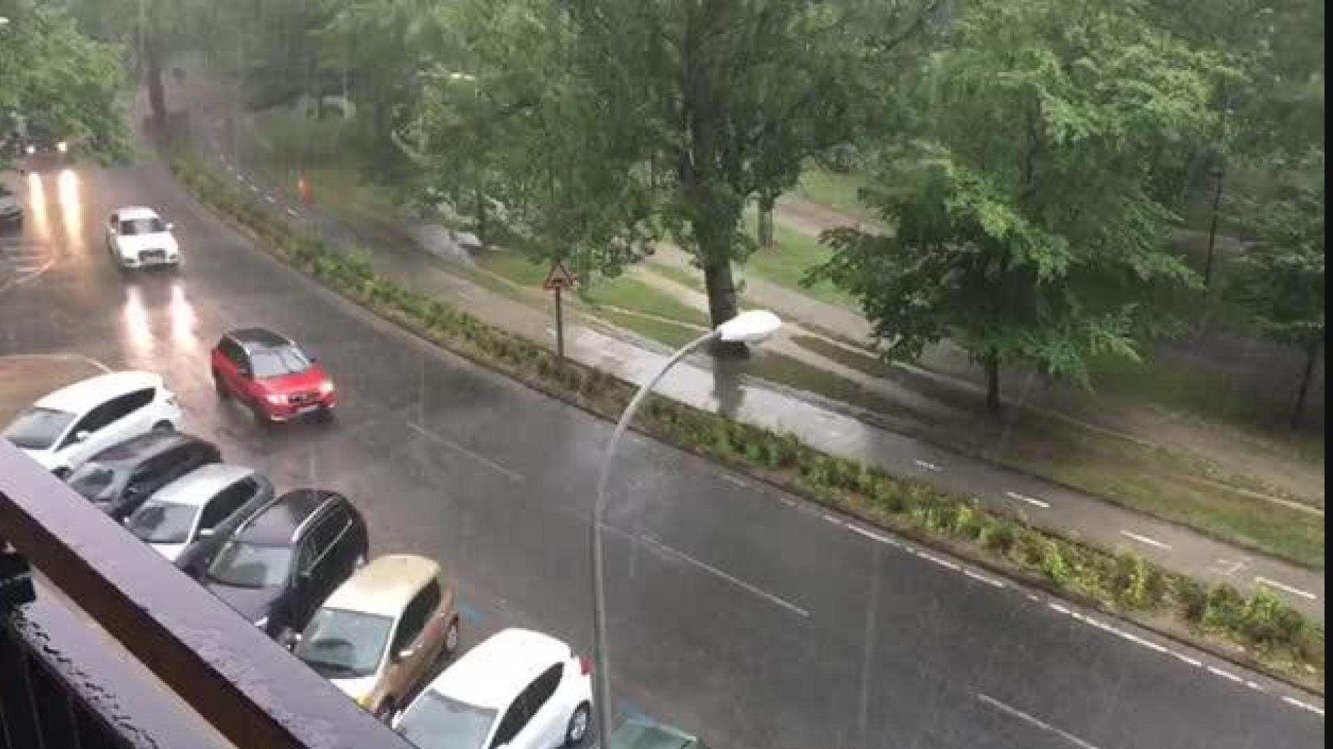 Vídeo: Tormenta en el centro de Pamplona