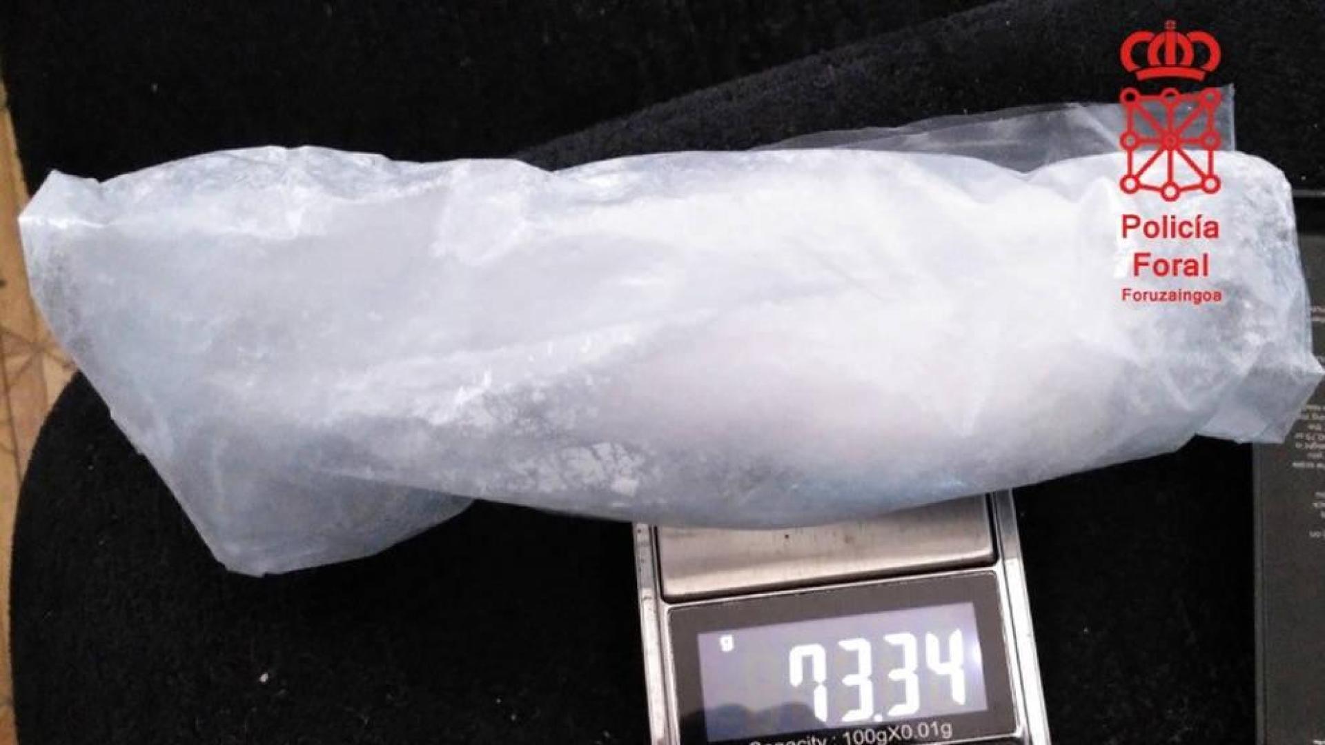 El ruido de una fiesta en Zizur permite detener a una persona por presunto tráfico de drogas