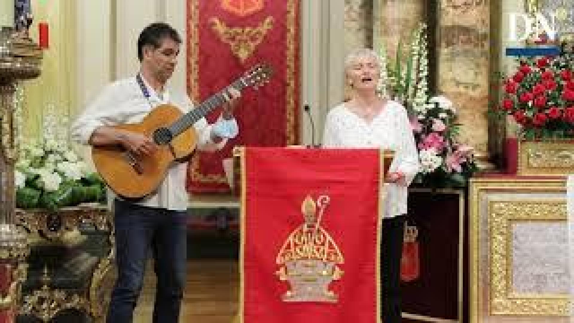 Vídeo: Jota a San Fermín en la sexta misa de la escalera