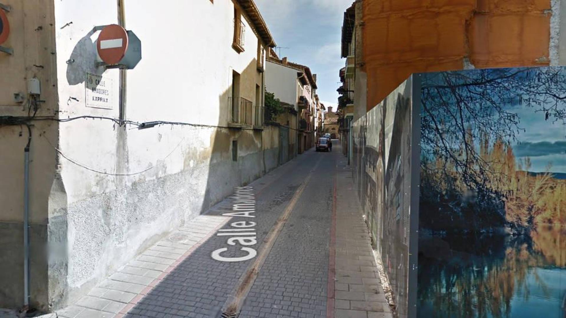 Sangüesa introduce cambios de tráfico en dos vías del centro urbano