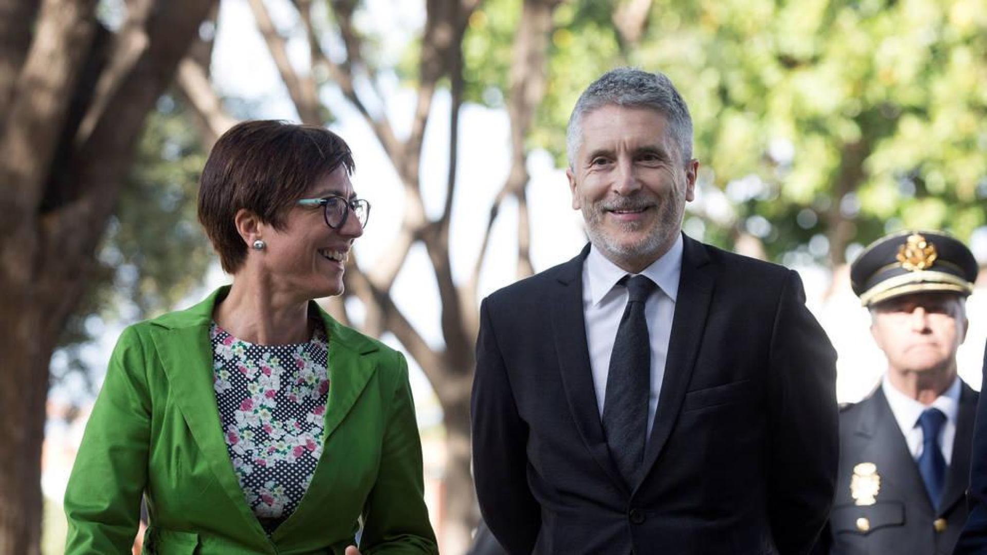 Denuncian por prevaricación a la directora general de la Guardia Civil por el cese de Pérez de los Cobos