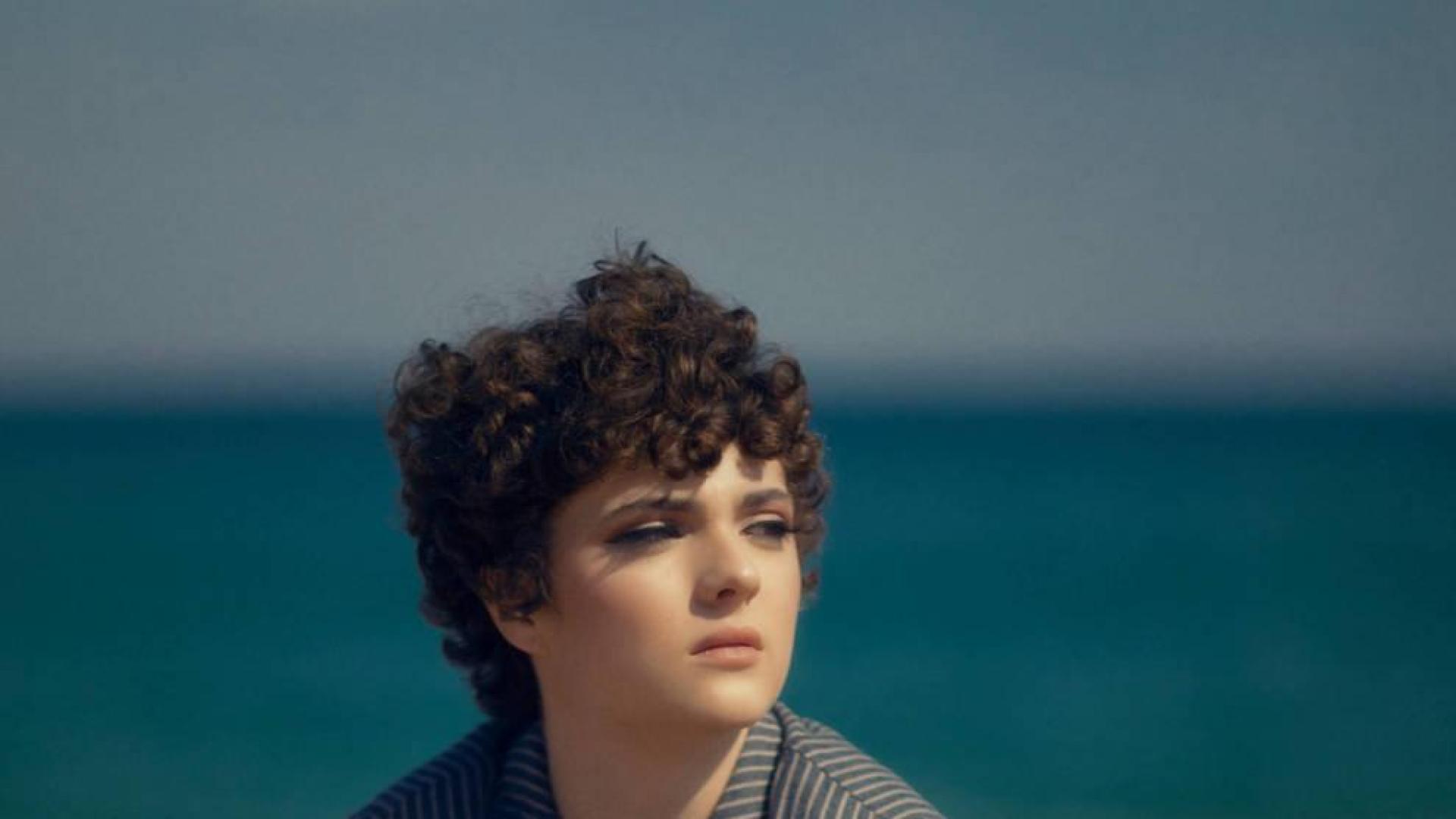 La joven cantante pamplonesa ha sacado dos sencillos que compuso al entrar en el programa de televisión 'Operación Triunfo'.