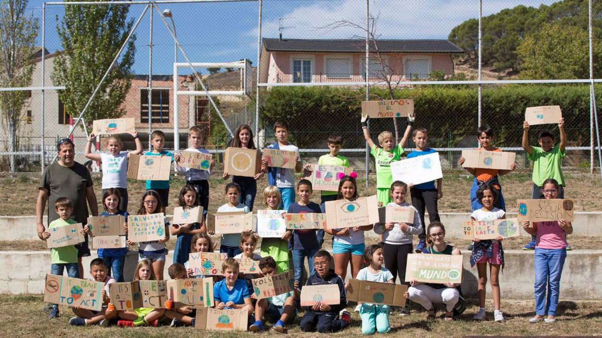 El alumnado de 4º de Primaria del colegio Marqués de la Real Defensa de Tafalla está trabajando en el proyecto 'Pótamo Zidakos'.
