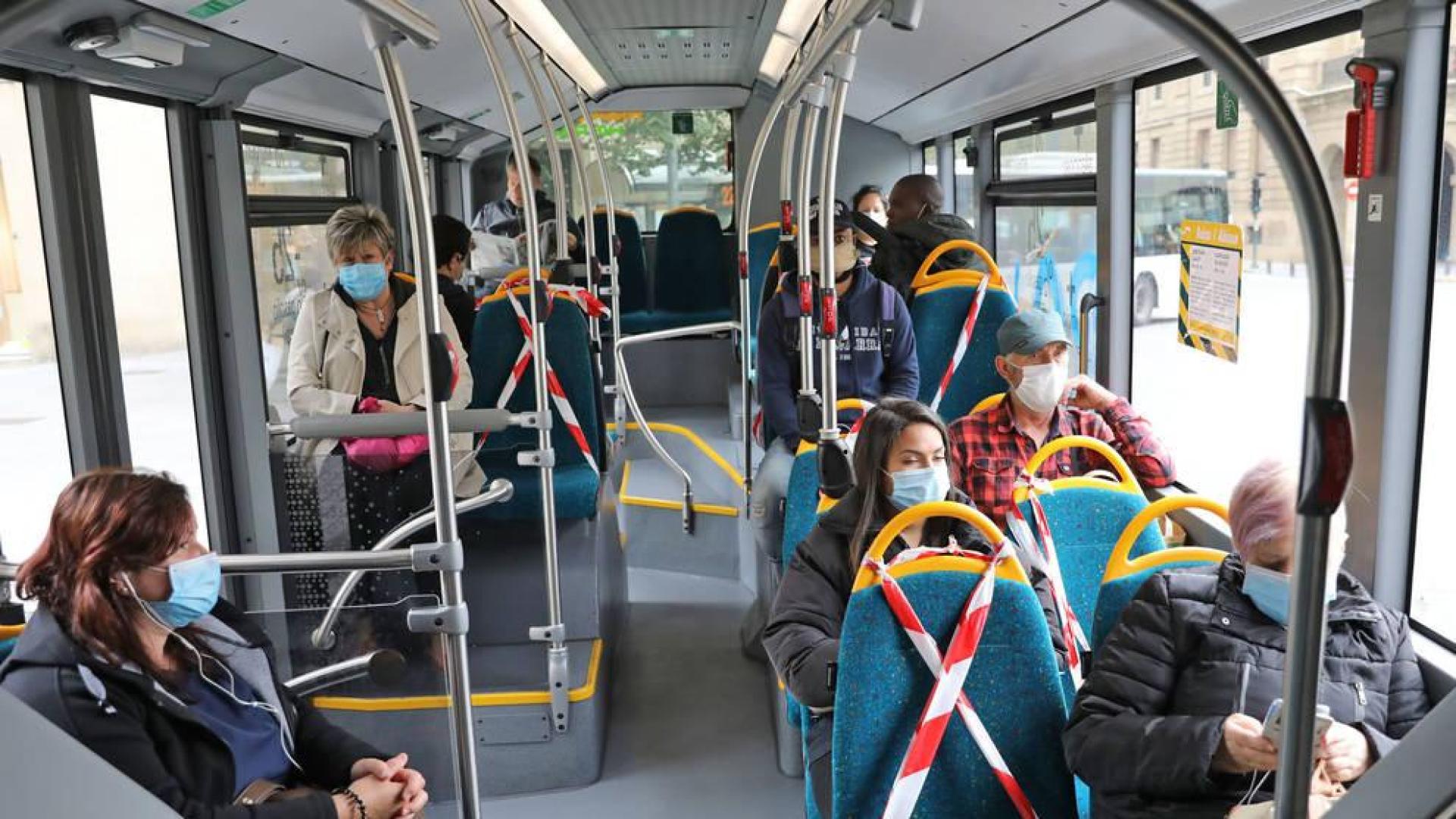 Las villavesas permitirán el 66% de su capacidad en una semana