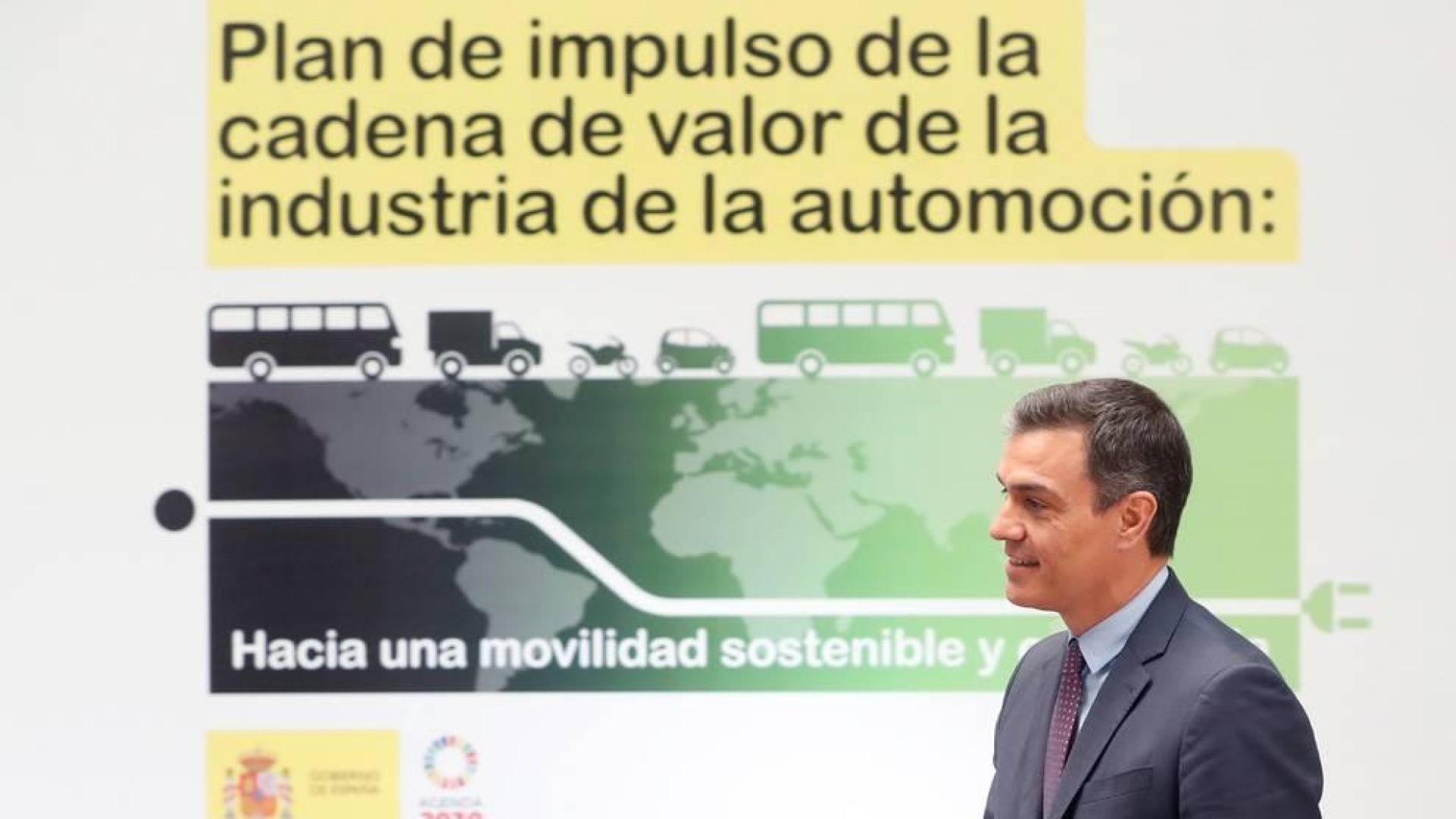 El presidente del Gobierno, Pedro Sánchez, acude al acto de presentación del Plan de impulso de la cadena de valor de la industria de la automoción.