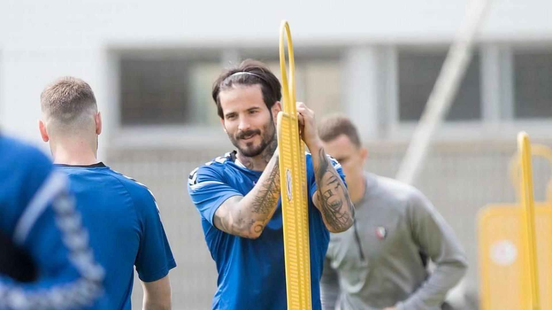 Rubén García se ejercitó con sus compañeros.