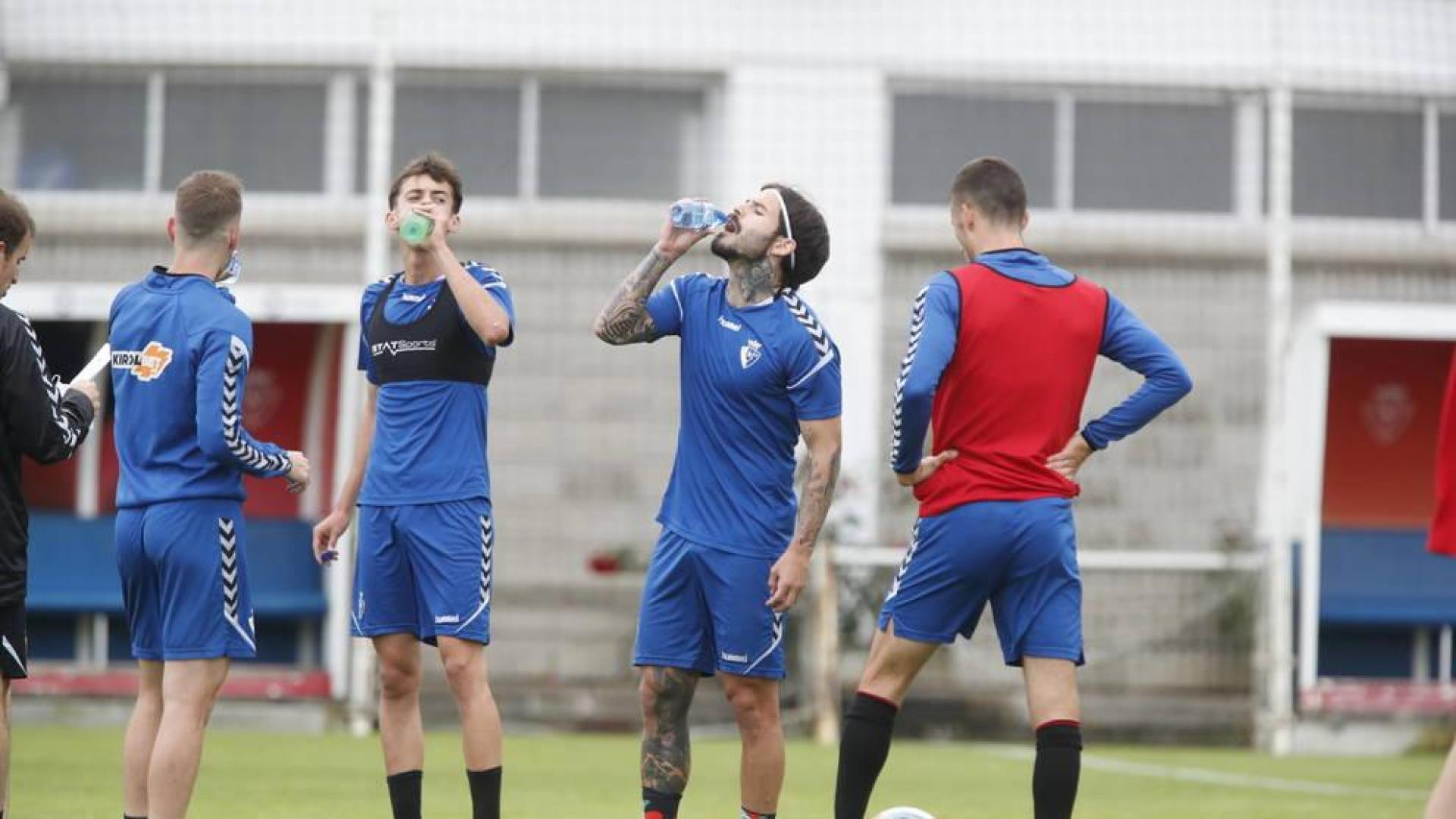 Rubén García es la novedad en la convocatoria. Se perdió el partido contra la Real Sociedad por sanción.