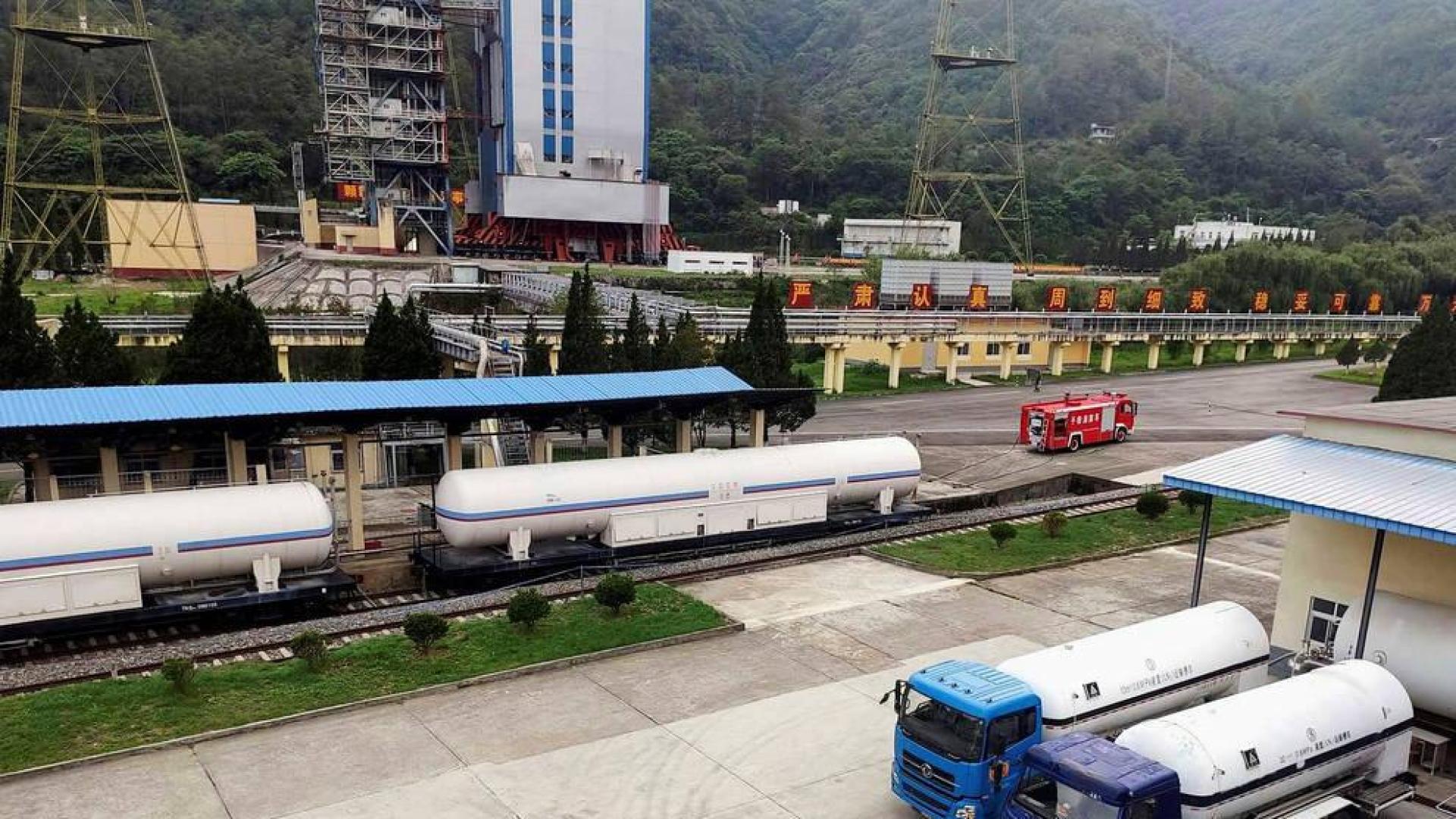 "Razones técnicas" suspenden el lanzamiento del satélite chino BDS