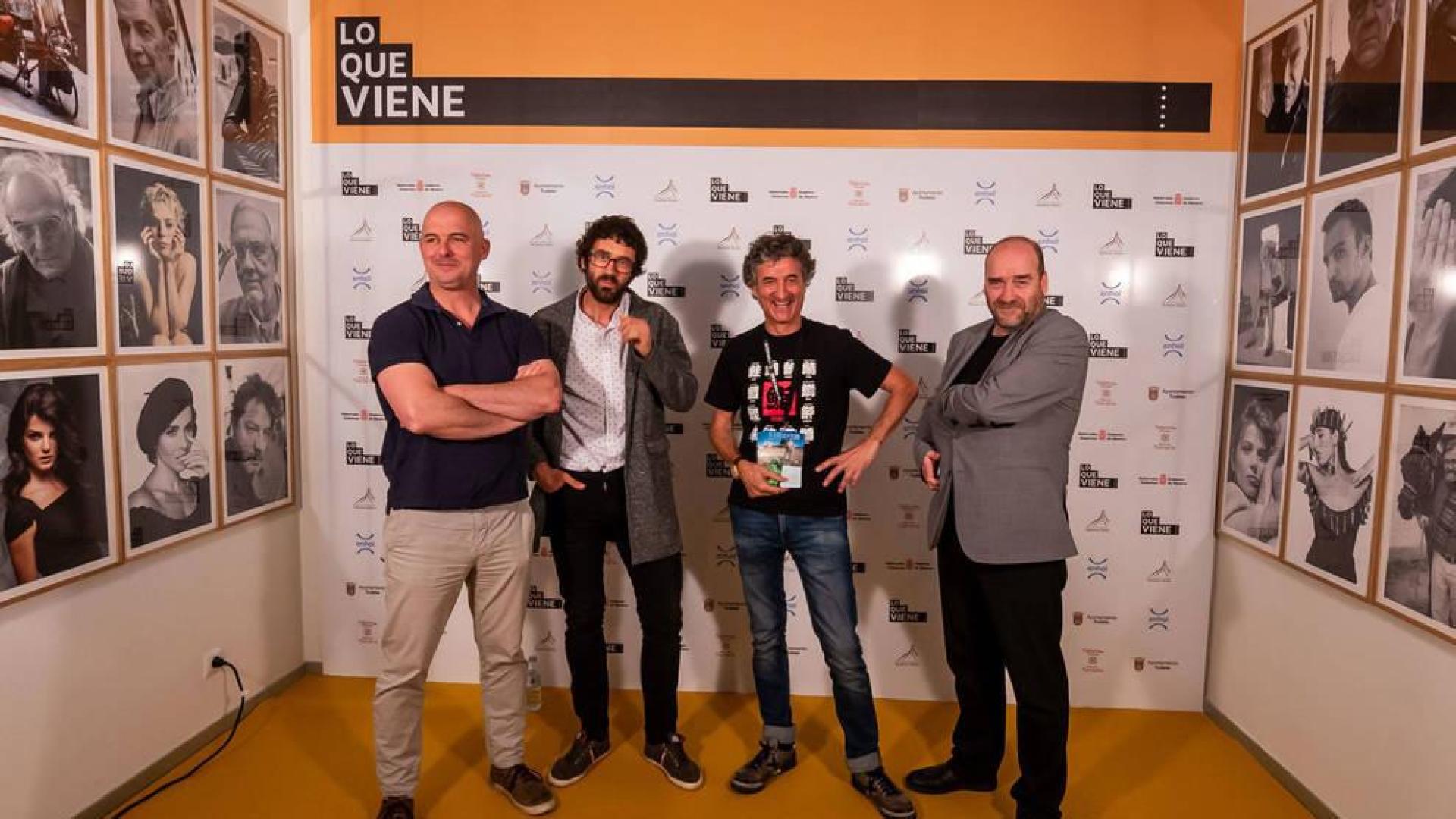 De izq. a dcha: Pablo Iraburu ('Cholitas'), Andrés García de la Riva ('El Drogas, el documental'), Patxi Uriz ('Los últimos de la Mejana') y Gaizka Aranguren ('2 años, 4 meses'), posando este sábado en el photocall de los cines Moncayo.