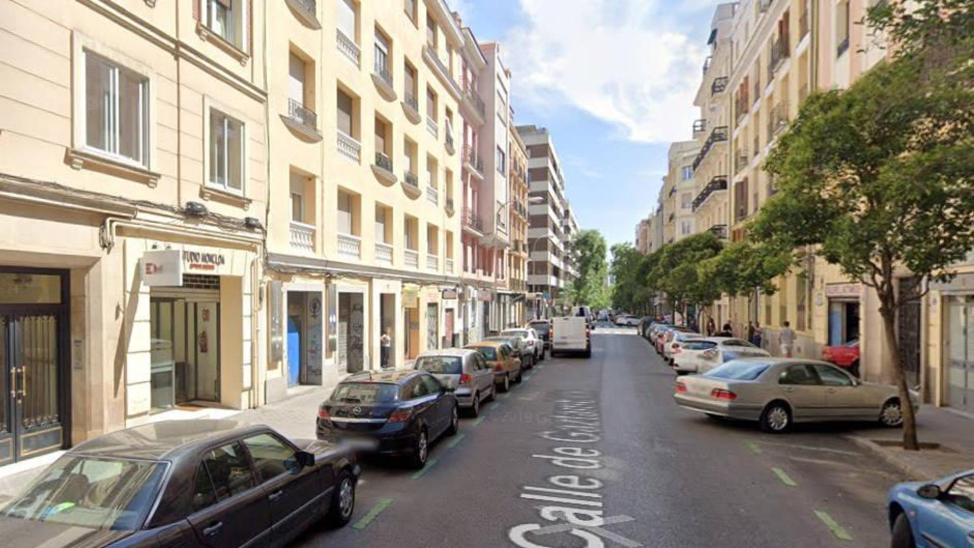 Un hombre mata a su padre a puñaladas en el domicilio familiar