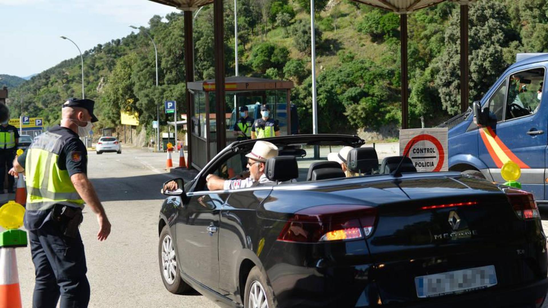 La entrada de franceses duplica la salida de españoles en la reapertura de La Jonquera