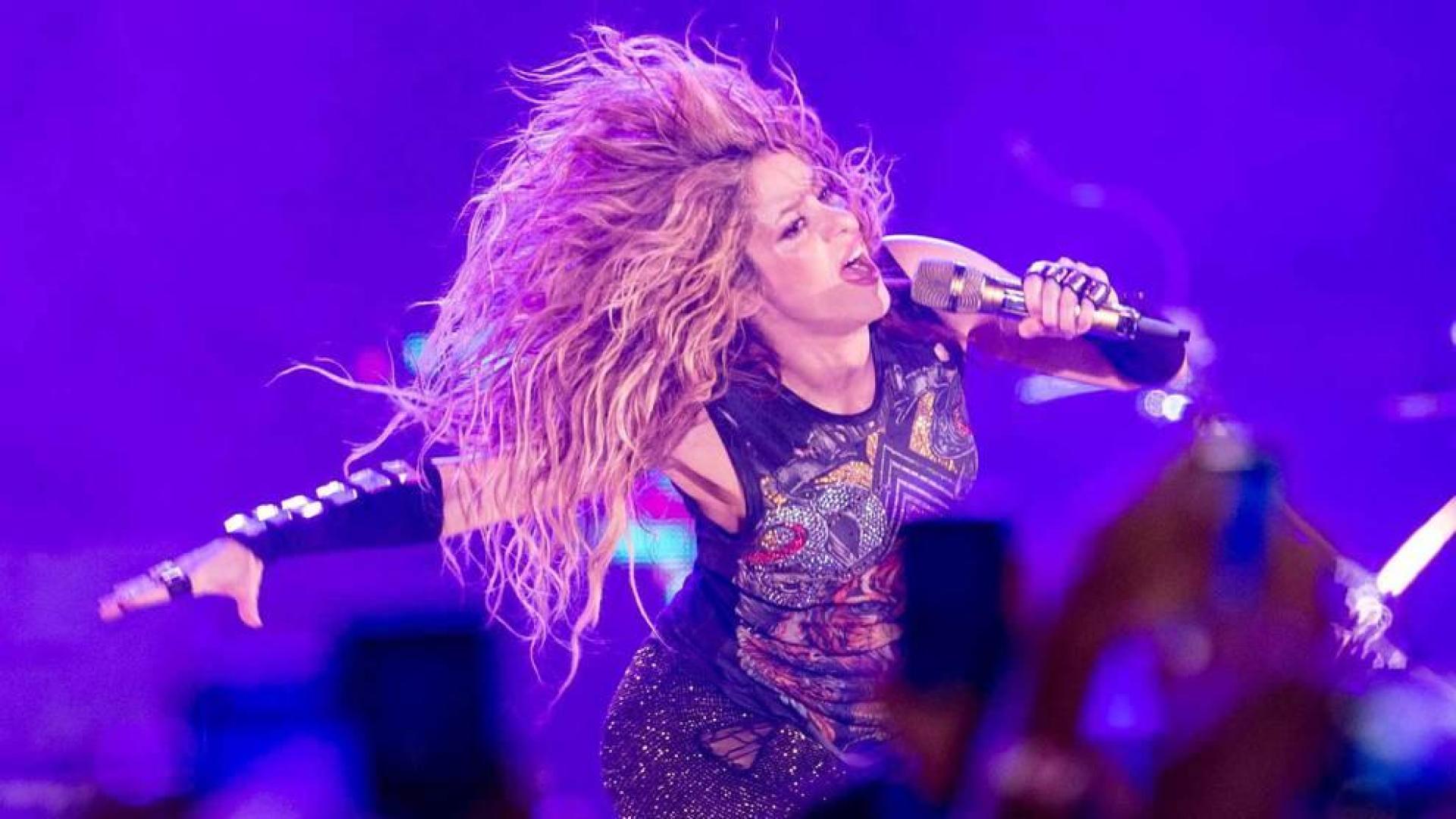 Barcelona se rinde ante Shakira al dedicarle una canción en catalán a su suegro